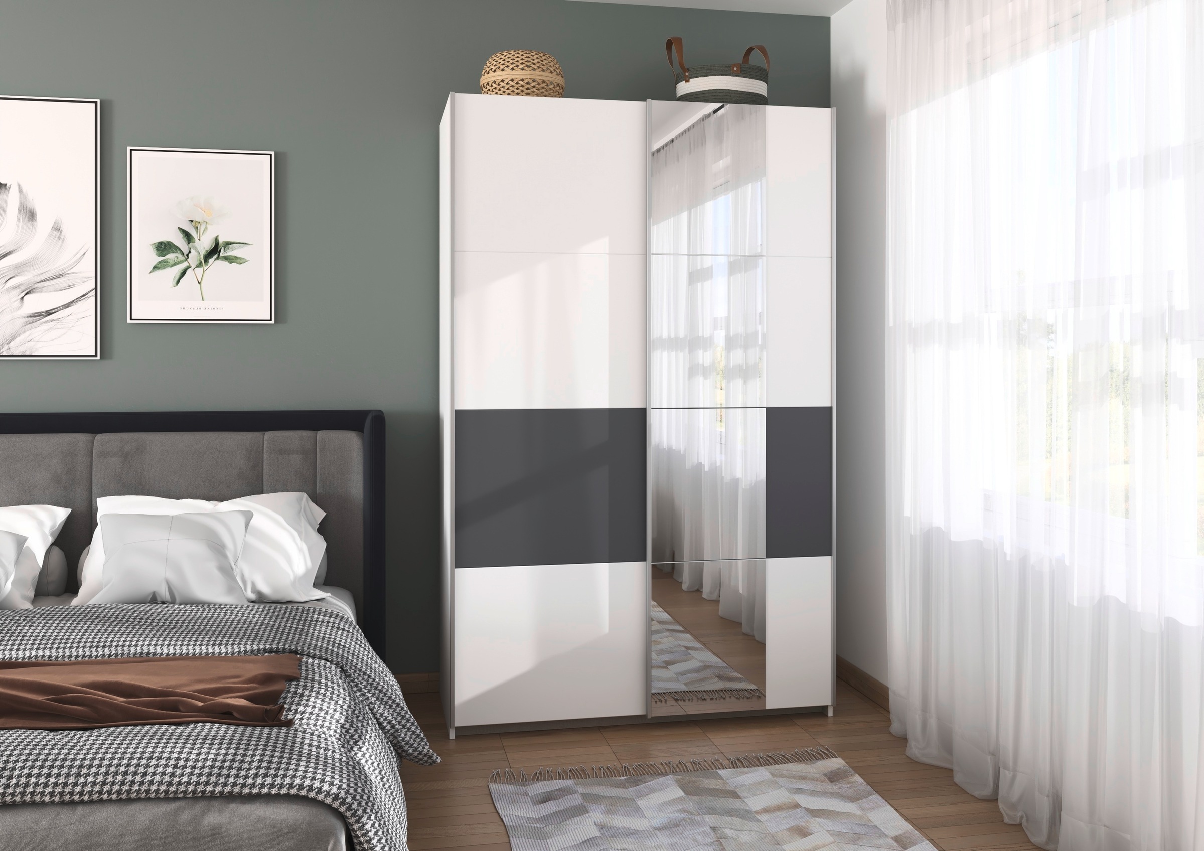 rauch Schwebetürenschrank »Kleiderschrank Schrank Garderobe Schlafzimmerschrank OXFORD«, (in 3 verschiedenen Ausstattungen BASIC/CLASSIC/PREMIUM), mit Griffleisten aus Metall, auch für kleinere Räume MADE IN GERMANY