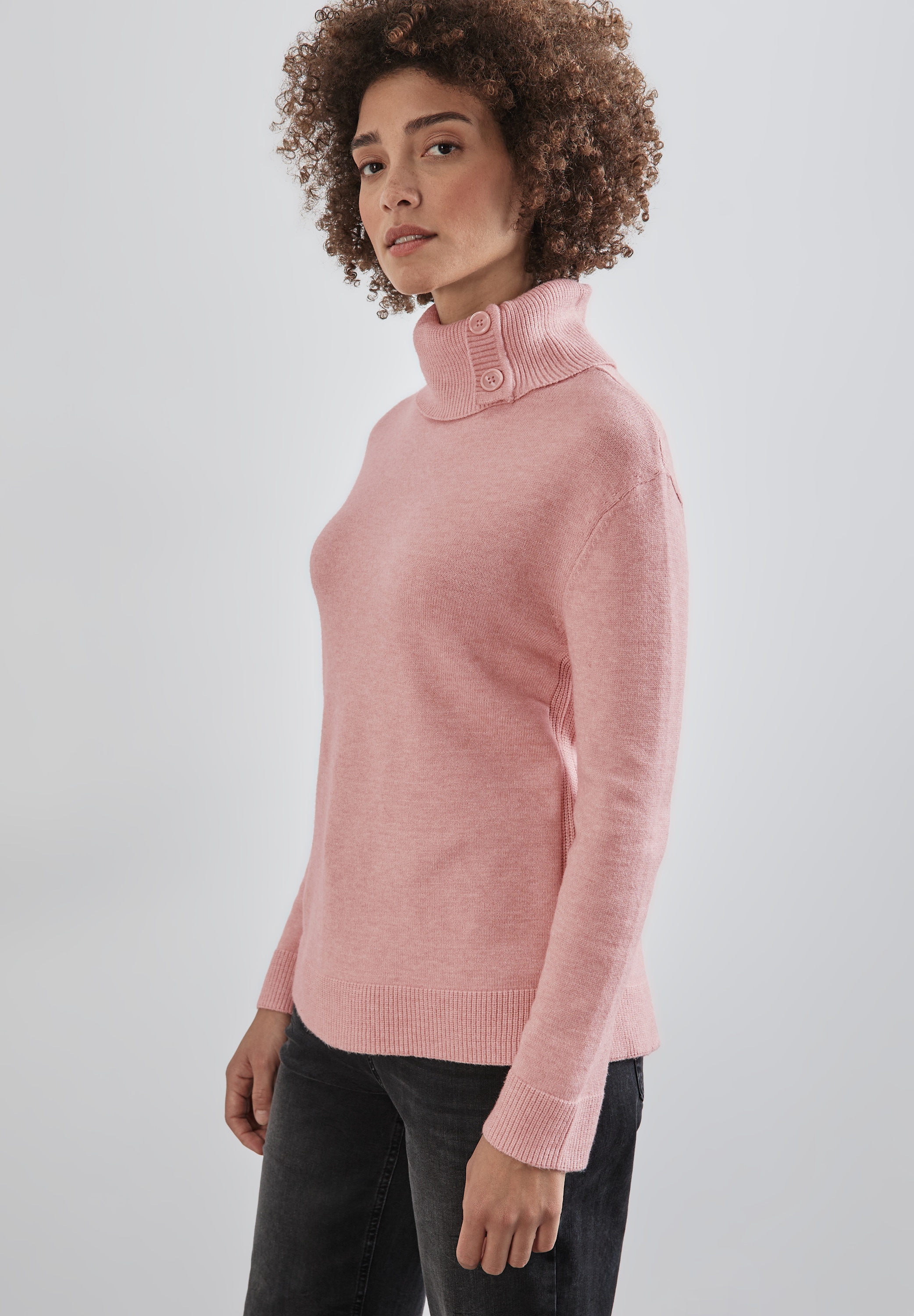 STREET ONE Strickpullover, Kragen mit Knopfdetail