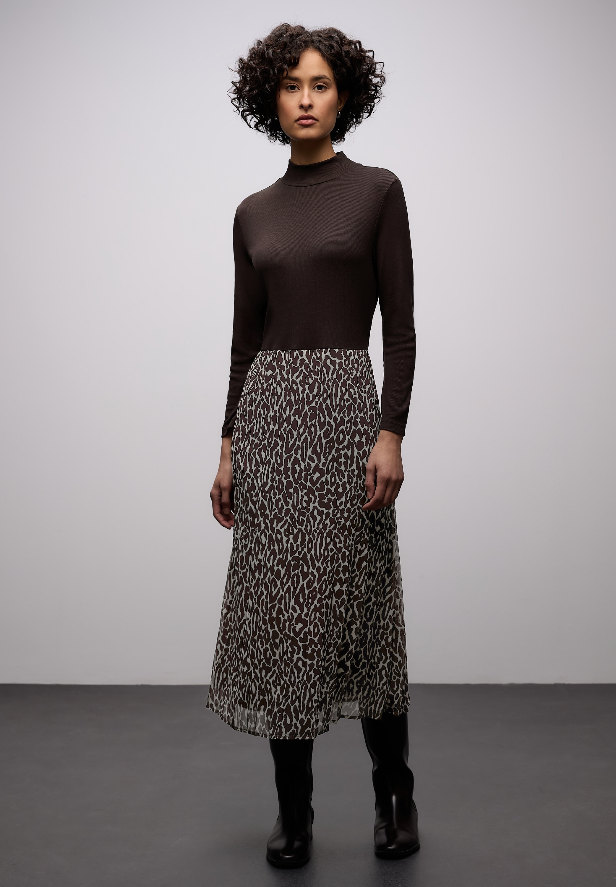 STREET ONE Midikleid Ohne Taschen mit plissiertem Rockteil