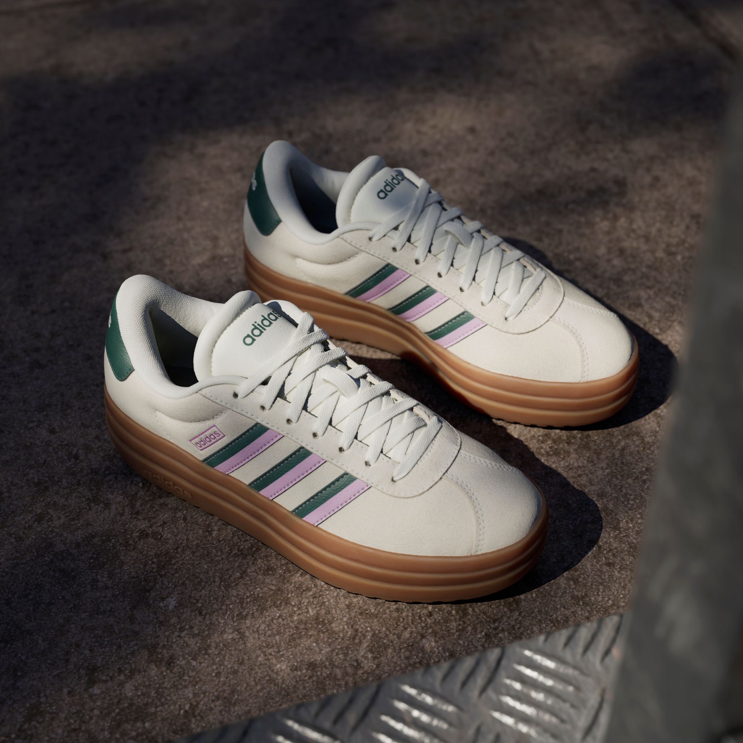 adidas Sportswear Sneaker »VL COURT BOLD«, Design auf den Spuren des adidas Gazelle Bold