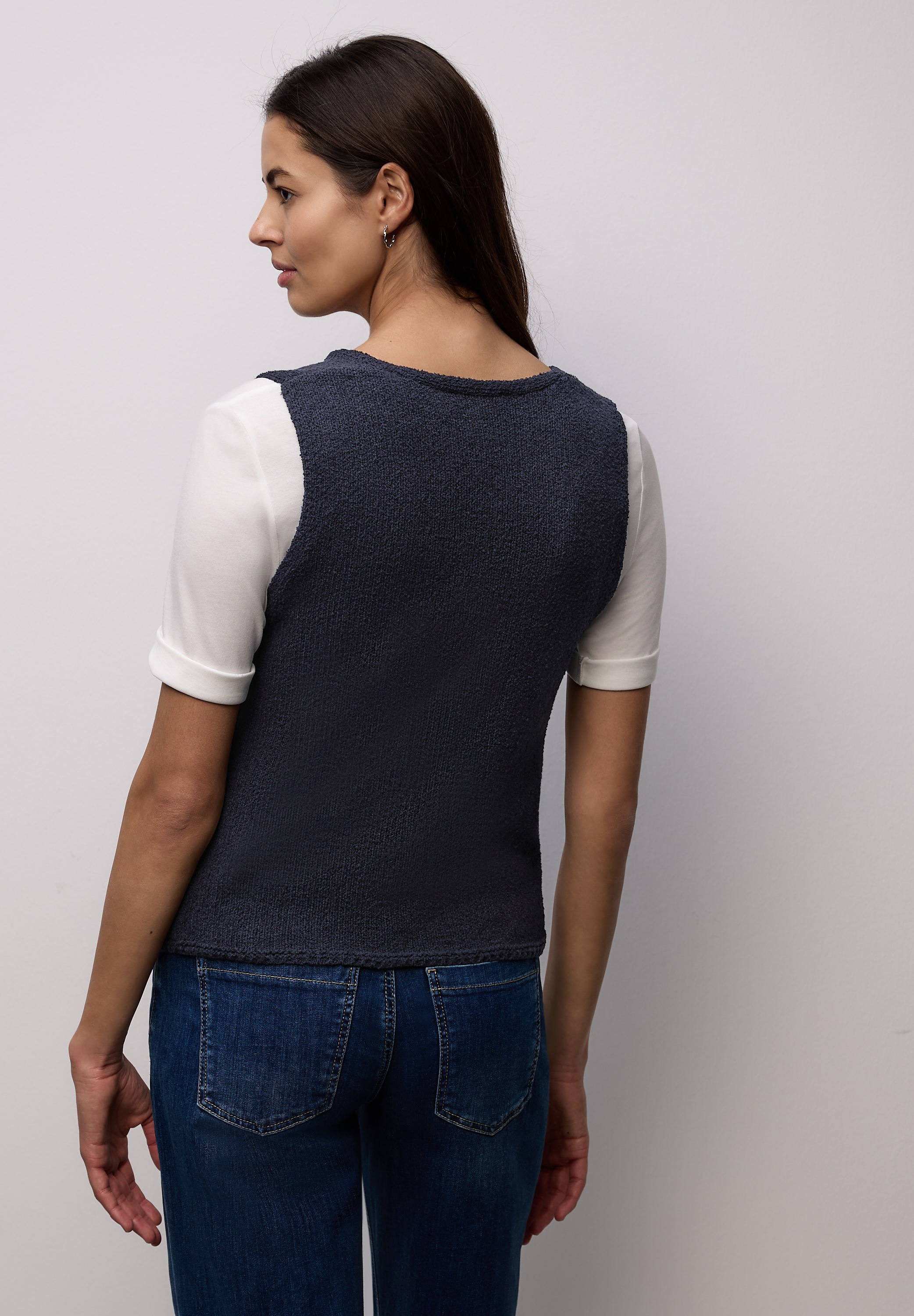 STREET ONE Kurzweste mit V-Ausschnitt günstig online kaufen