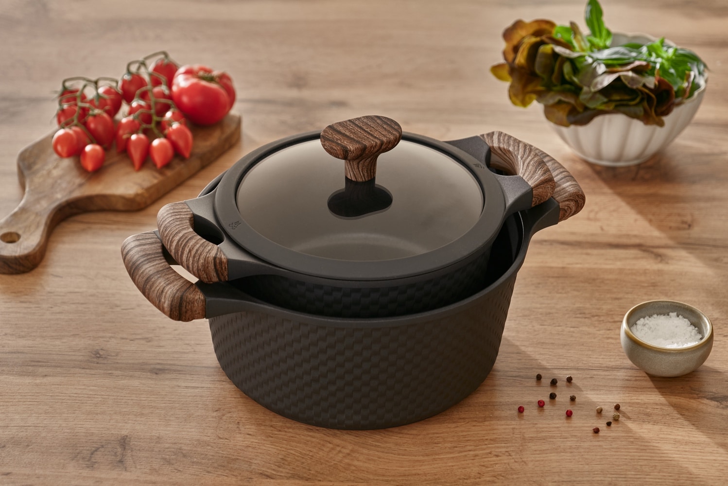 RESTO Kitchenware Bratentopf »Ran, Kochtopf antihaftbeschichtet und spülmaschinenfest«, Aluminiumguss, (2 tlg.), Geeignet für alle Herdarten, auch Induktion, im Geschenkkarton