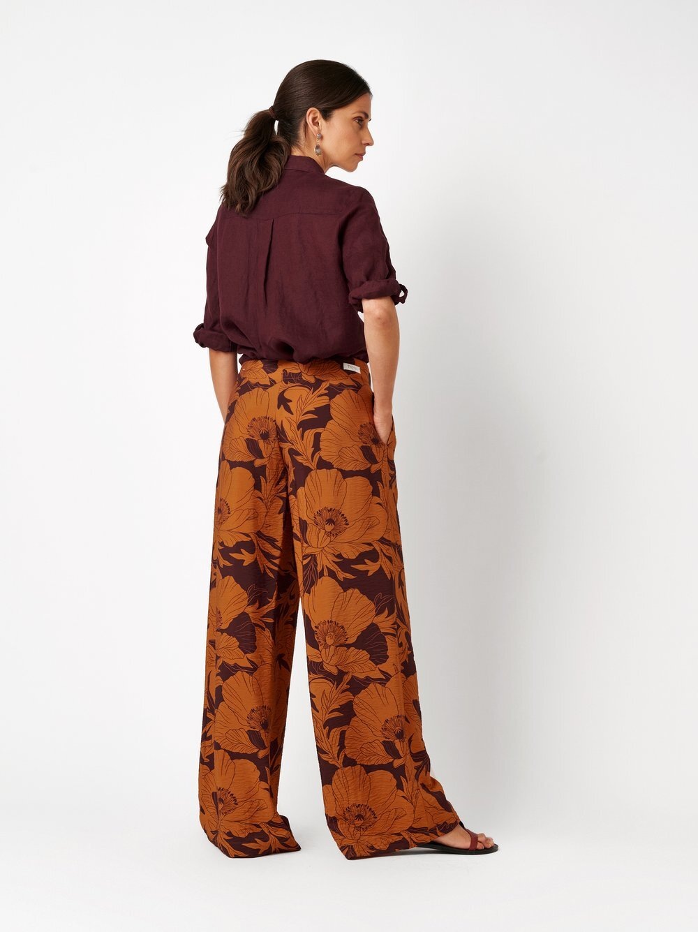 TONI Palazzohose »Elli Wide«  mit floralem Print und feiner Crêpe-Struktur