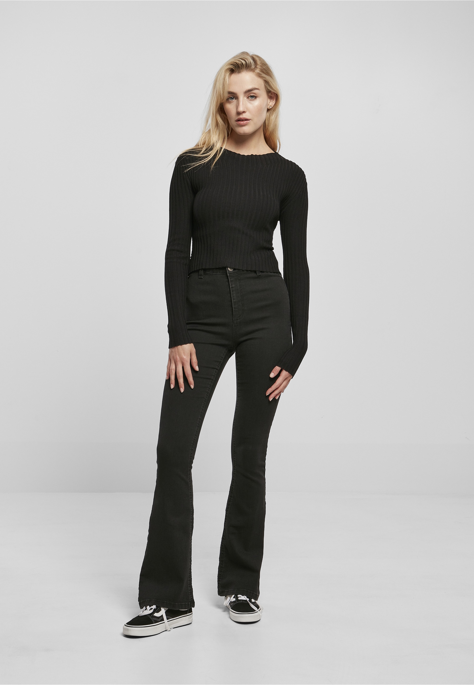 URBAN CLASSICS Fleecepullover »Urban Classics Damen Ladies Short Rib Knit Twisted Back Sweater«, 1 Stk.

