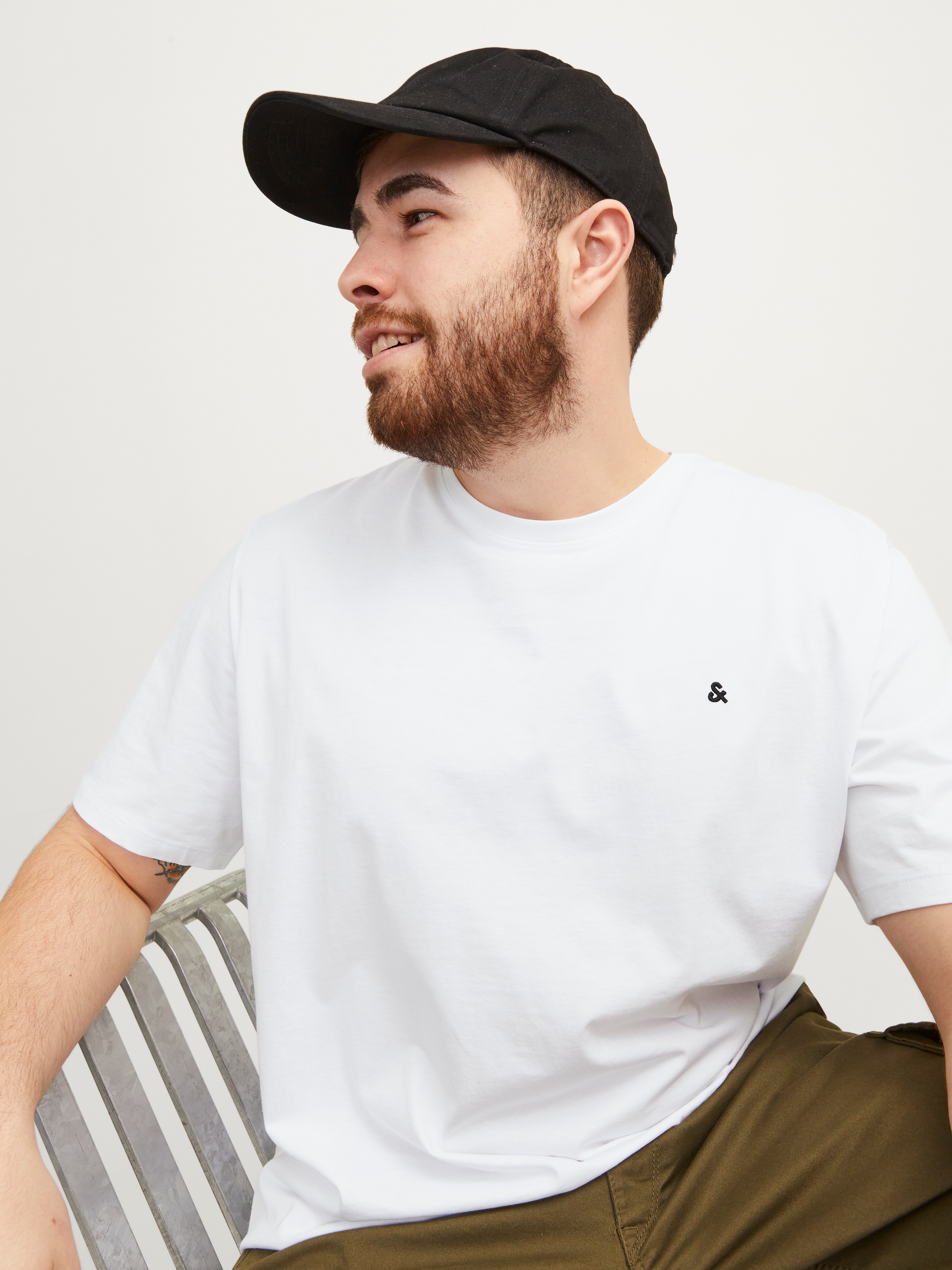 Jack & Jones PlusSize T-Shirt "JJEPAULOS TEE SS CREW NECK NOOS PLS", mit Lo günstig online kaufen
