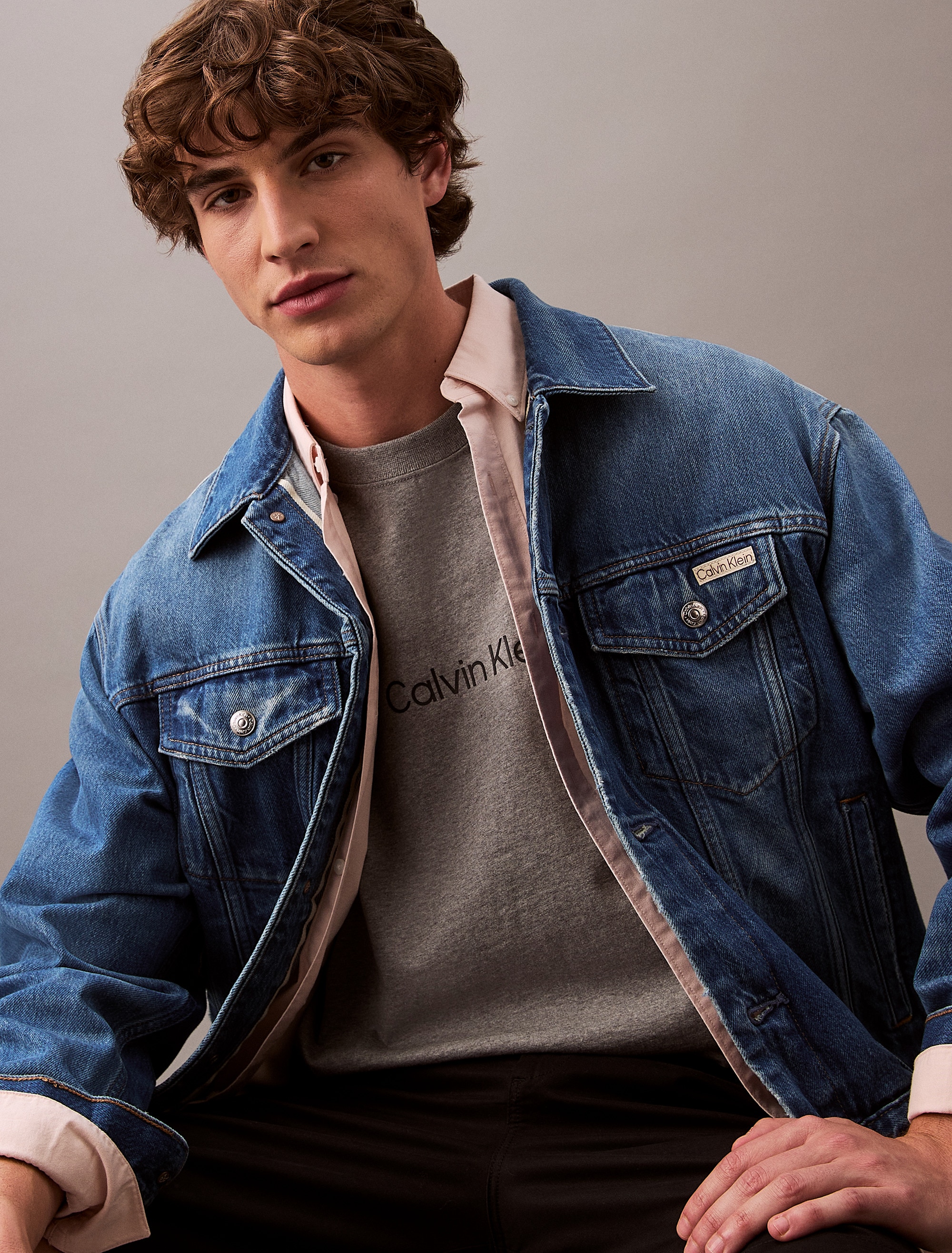 Calvin Klein T-Shirt »SS RLXD STANDARD LOGO CREWNK TEE«