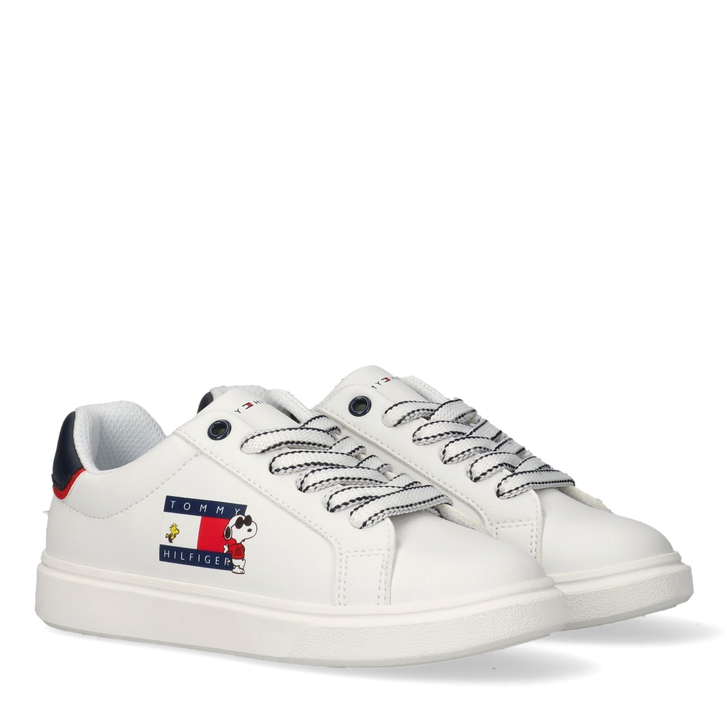 Tommy Hilfiger Sneaker Tommy Hilfiger x Snoopy Sneaker, Freizeitschuh zum Schnüren