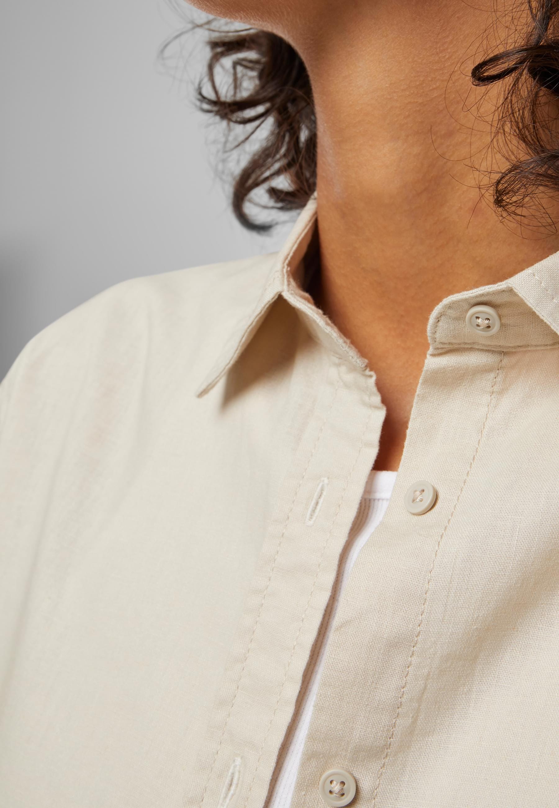 URBAN CLASSICS Langarmhemd »Urban Classics Damen Ladies Linen Mixed Oversized Shirt«
