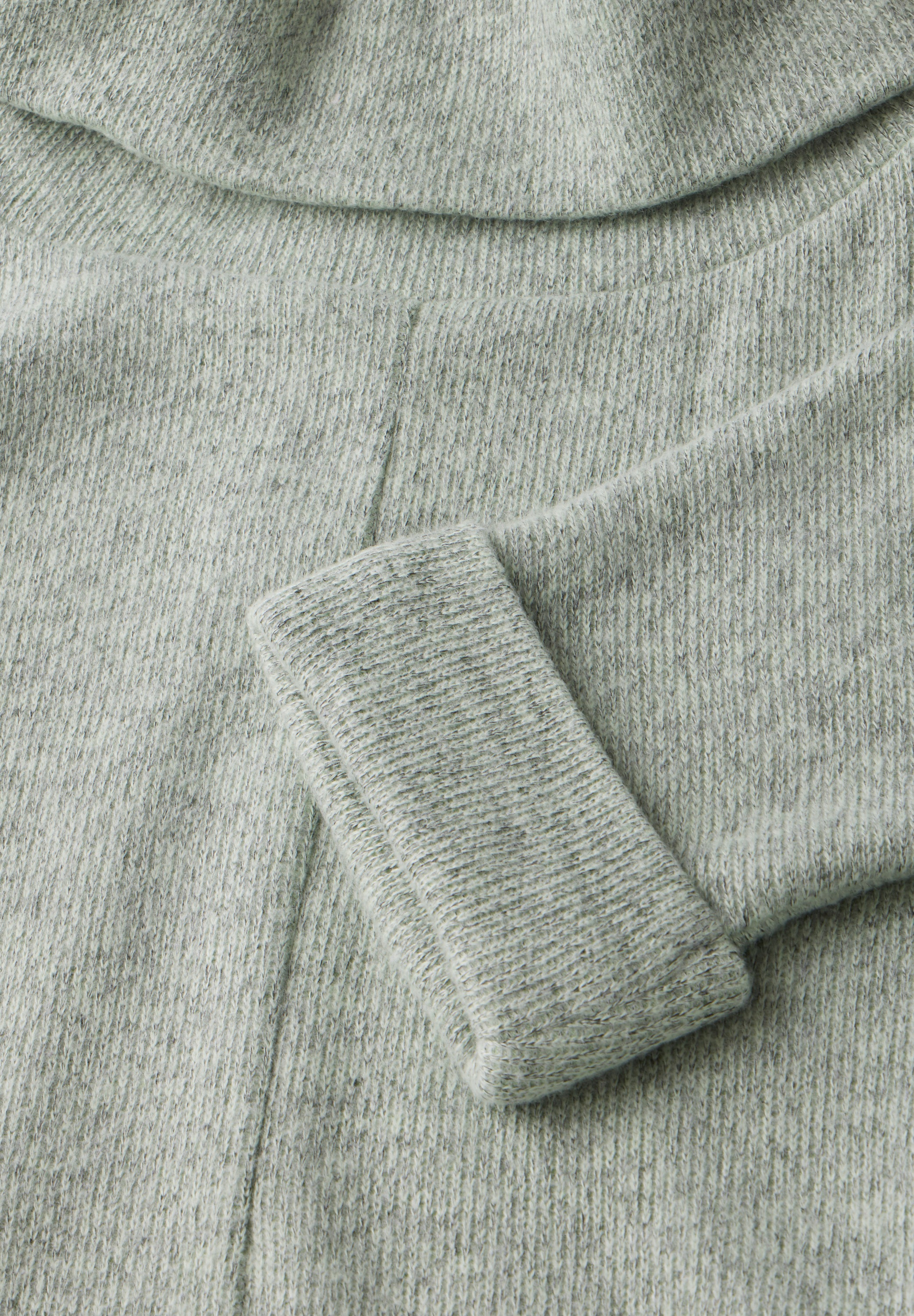 STREET ONE Langarmshirt, im angenehmen Materialmix