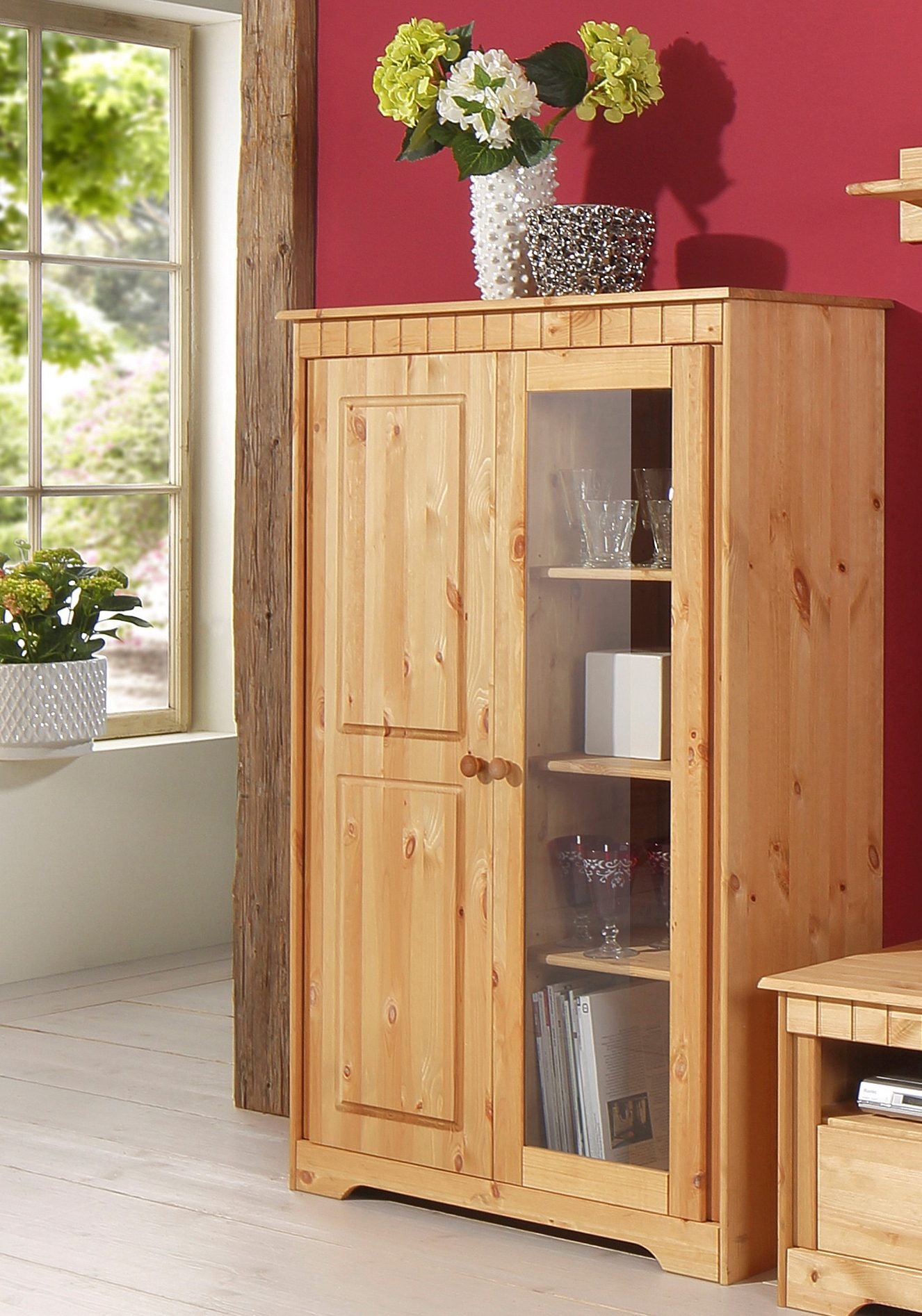 Home affaire Highboard »Pöhl«, Breite 95 cm, Höhe 140 cm, mit 1 Glastür, 3 breite Einlegeböden