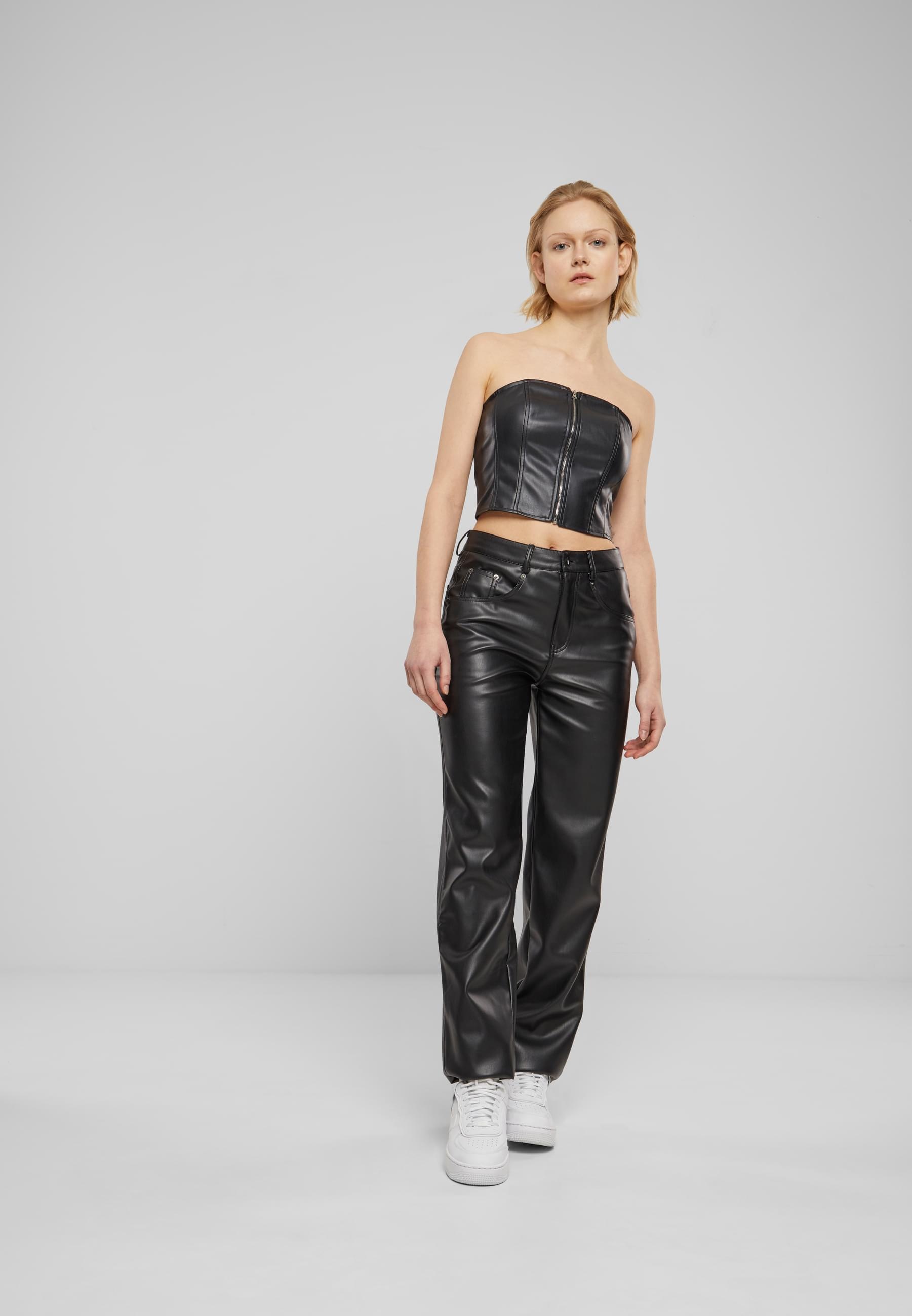 URBAN CLASSICS Muskelshirt »Urban Classics Ladies Synthetic Leather Bandeau Top«, (1 tlg.)
