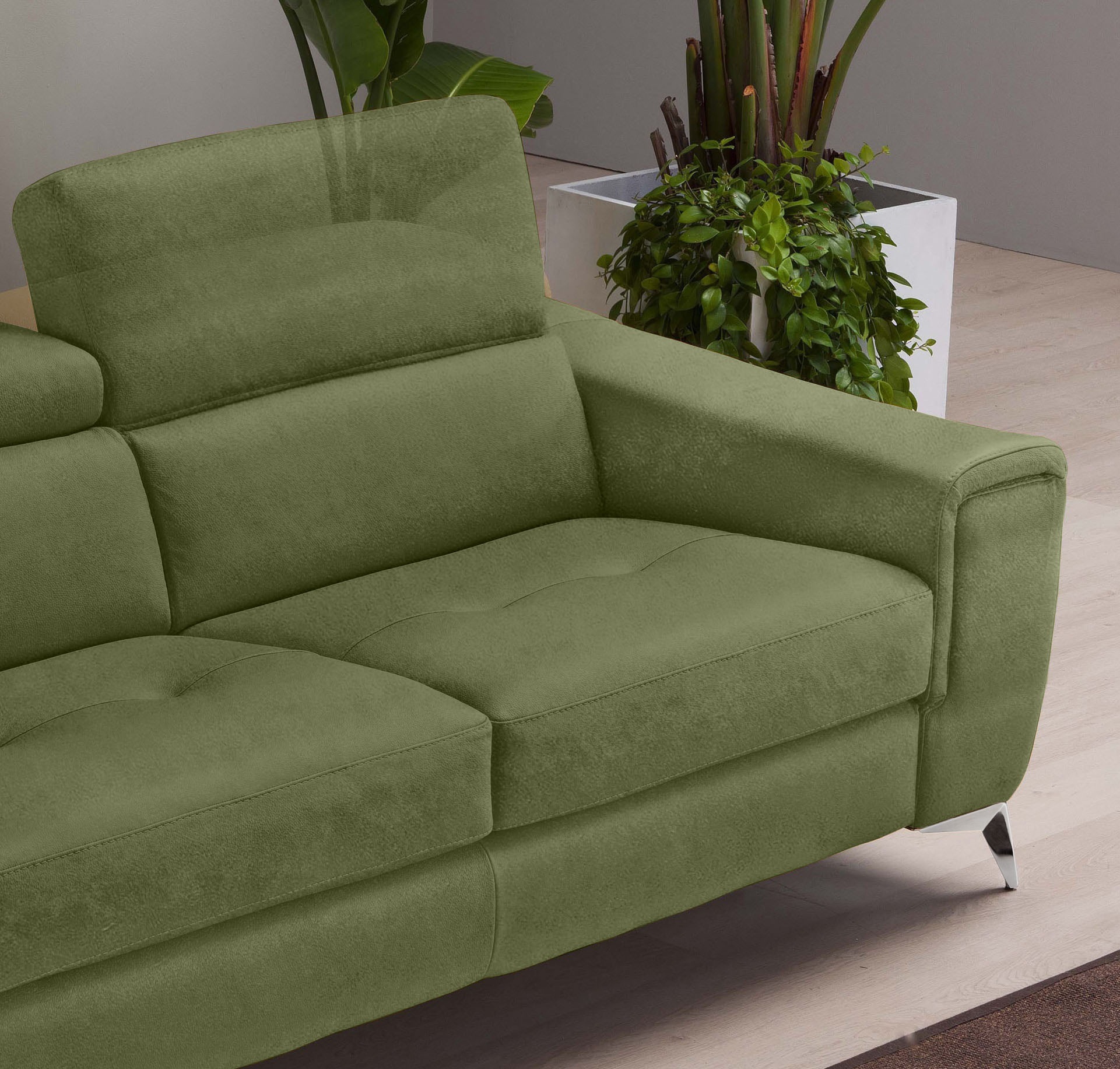 Egoitaliano Schlafsofa »Francine Designsofa, Loungesofa mit Dauerschlaffunktion, Breite 233 cm«, mit Bettfunktion, Luxus-Microfaser BLUSH, kiwi, Fußfarbe chrom