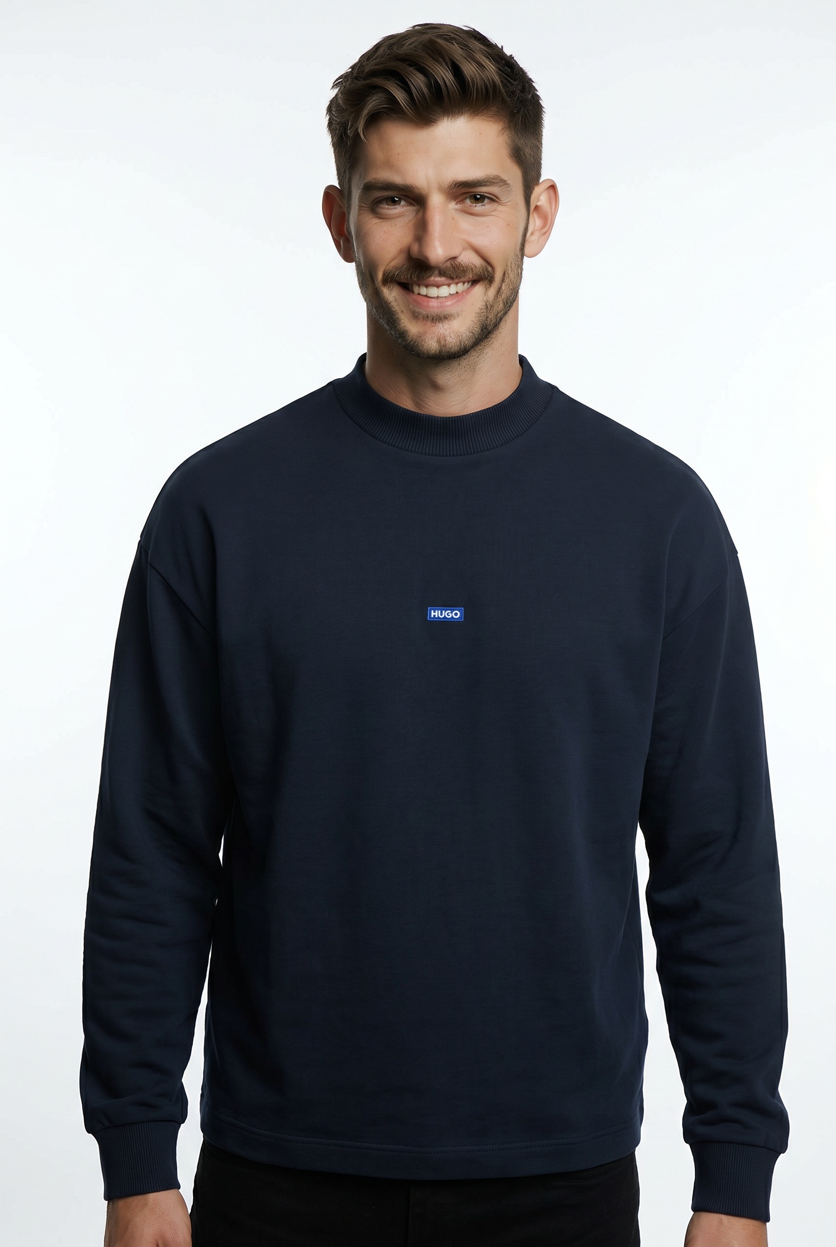 HUGO Sweatshirt "Nedro", Rundhalsausschnitt, Regular Fit, Logo-Patch