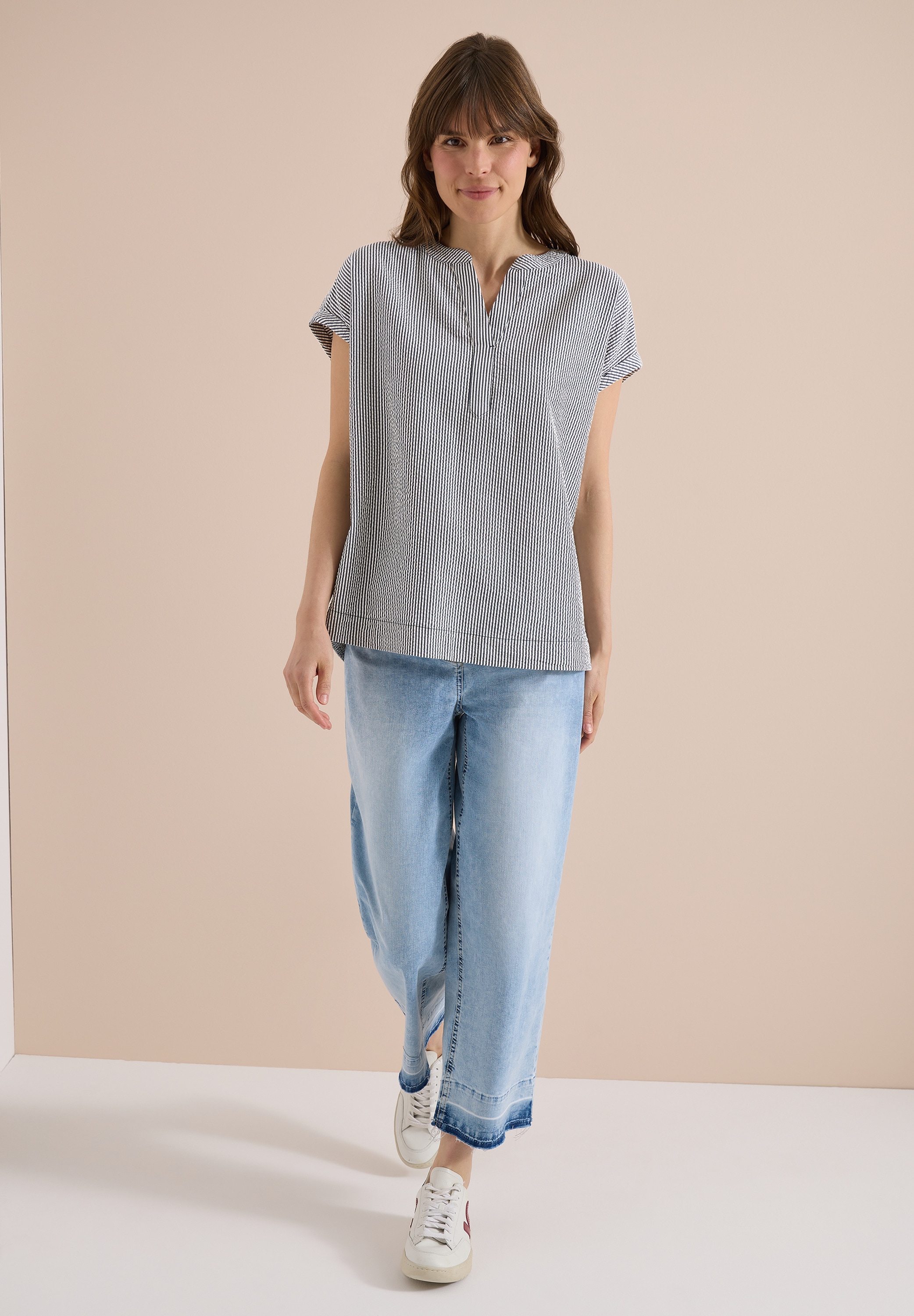 Cecil Kurzarmbluse mit geschlitztem Rundhalsausschnitt