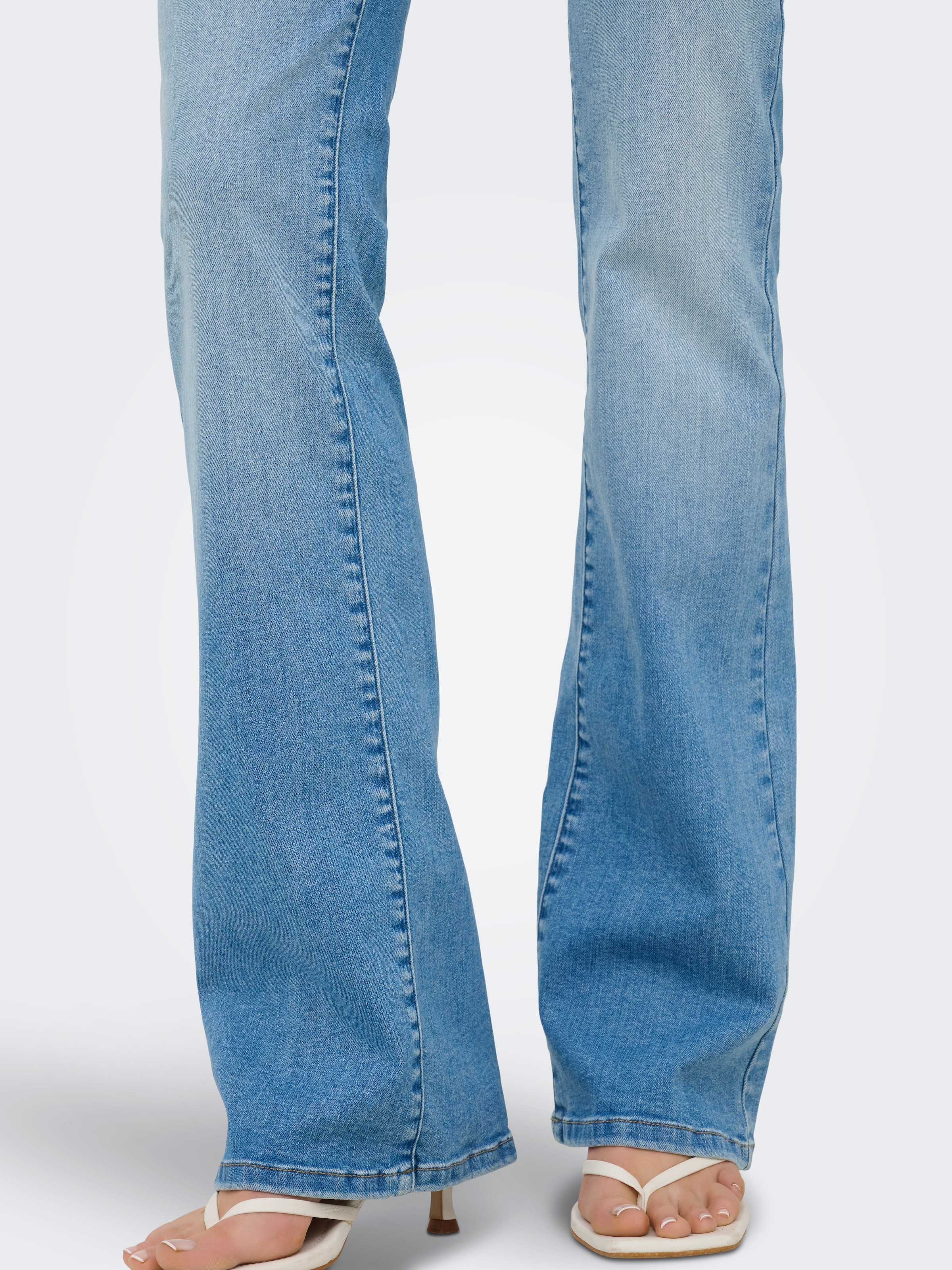 ONLY Bootcut-Jeans »ONLRAYNA HW SLM FLARED DNM REA281« Baumwollmischung, high waist