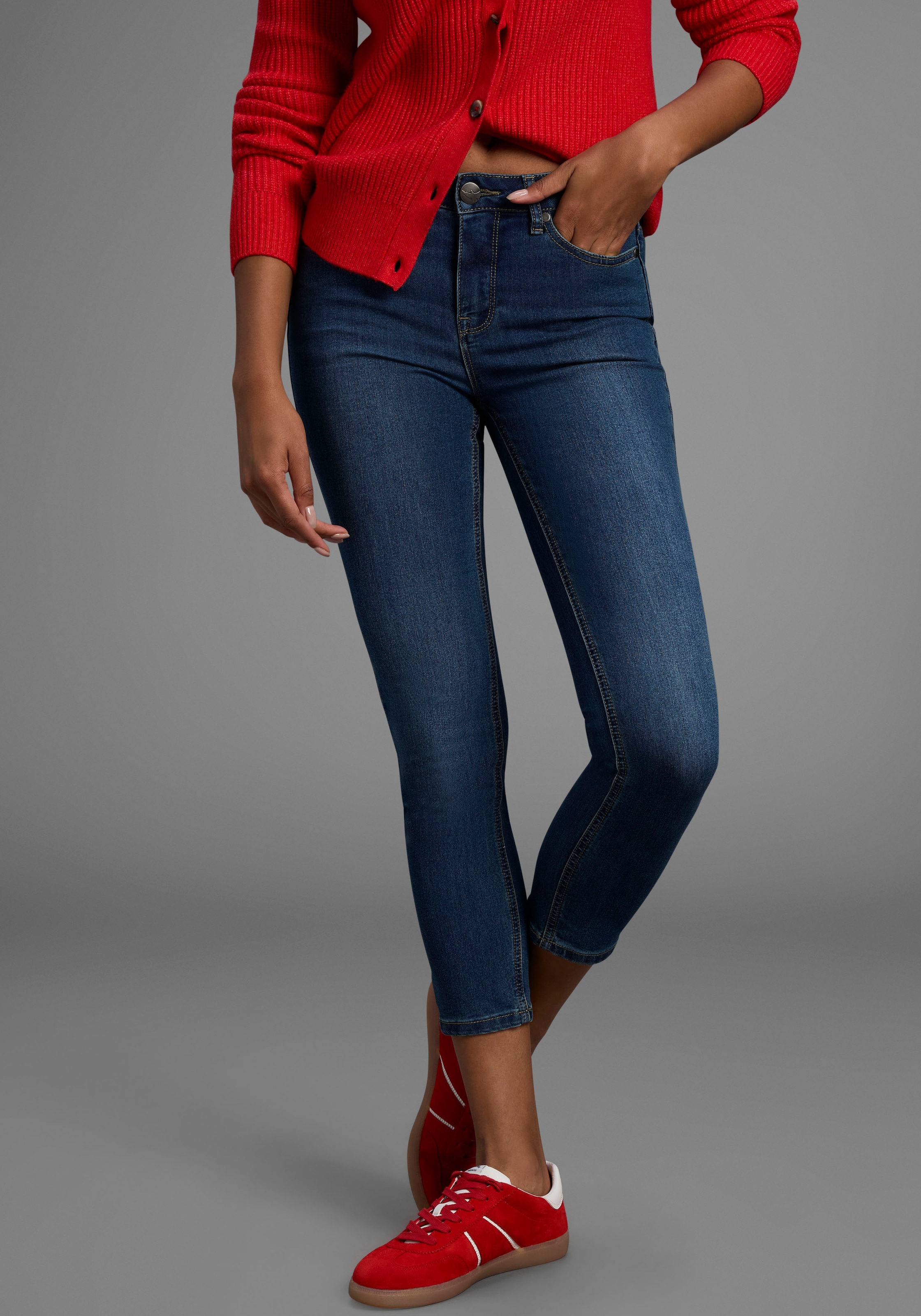 Arizona 7/8-Jeans "Shaping", eng anliegend, Röhrenjeans, Used-Waschung, Hig günstig online kaufen