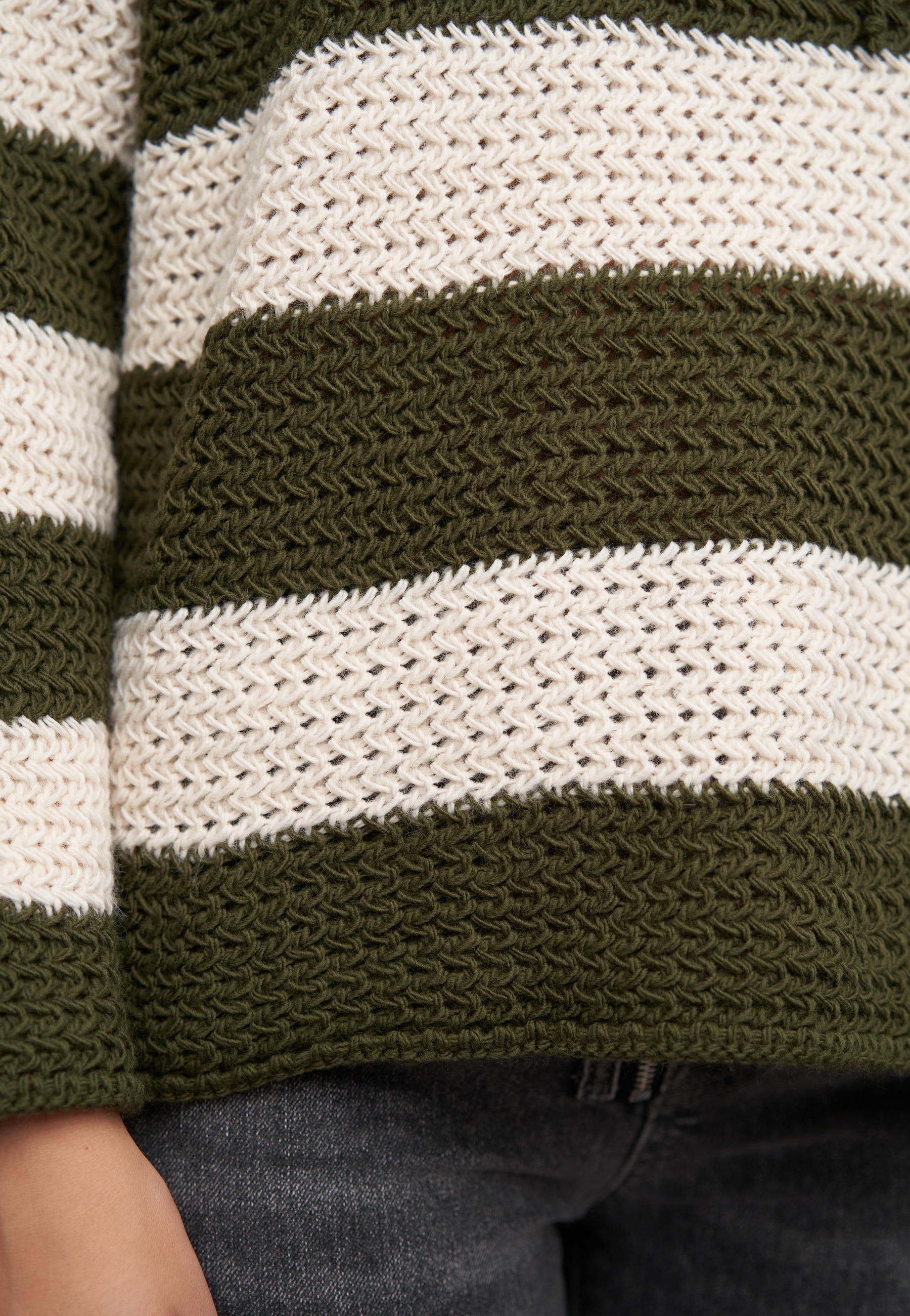 CLOUD 5IVE Kapuzenpullover »CLOUD 5IVE Strick-Hoodie mit Tunnelzug und Streifen« 1 Stk.
