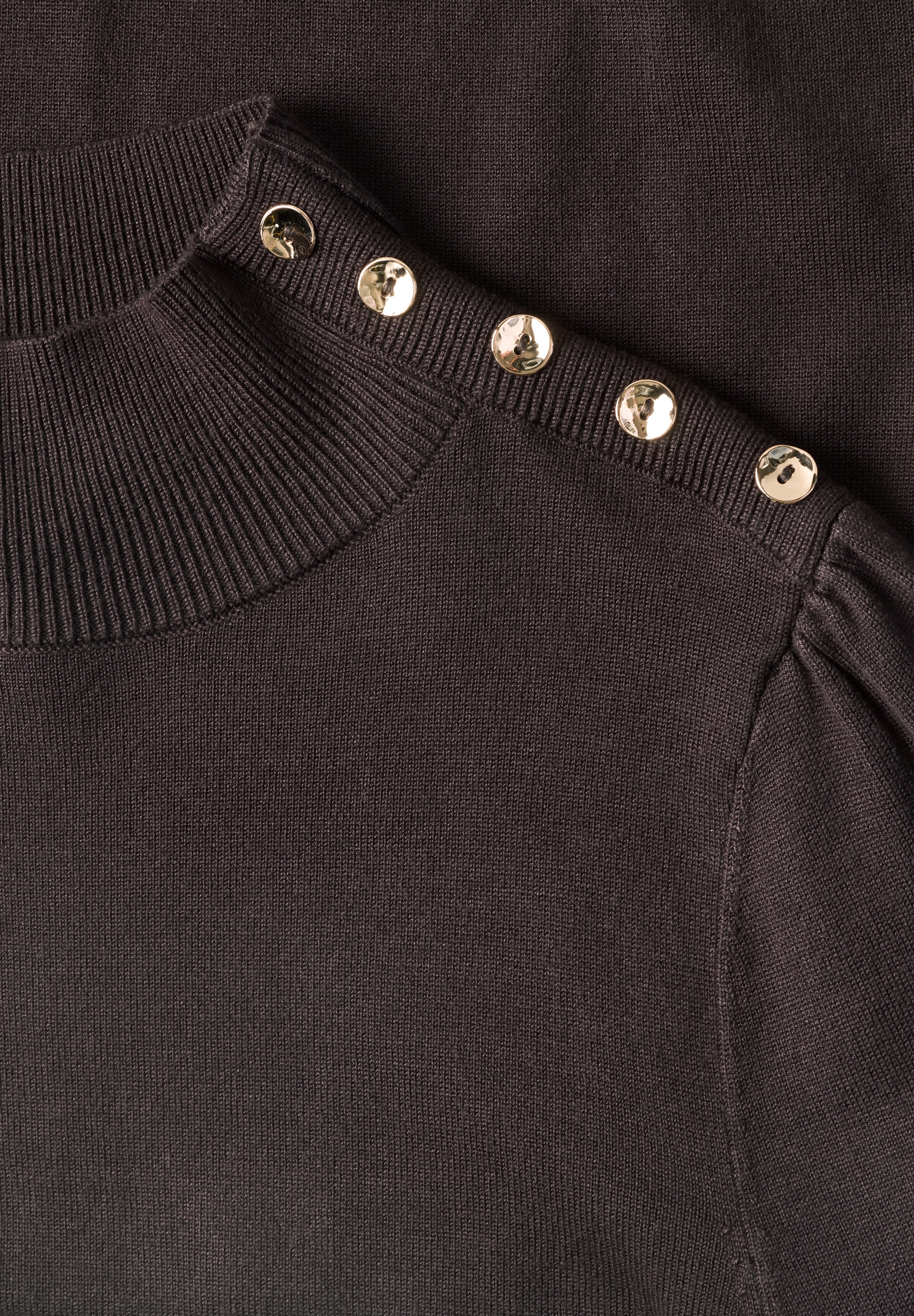 STREET ONE Stehkragenpullover aus softem Materialmix