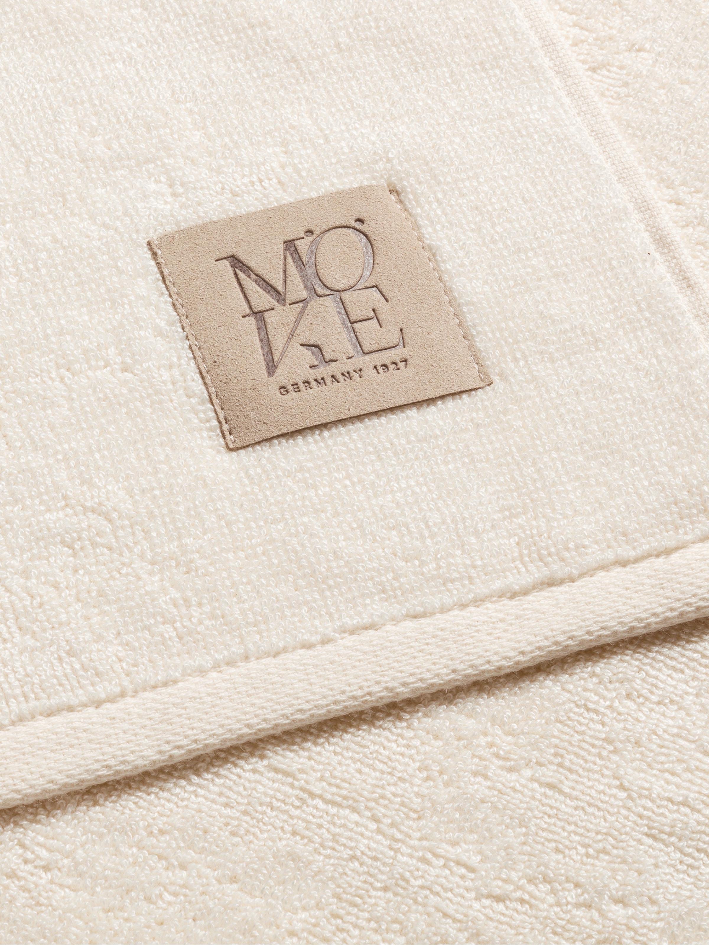 Möve Duschtuch »Soft Silence Uni mit Prägeetikett«