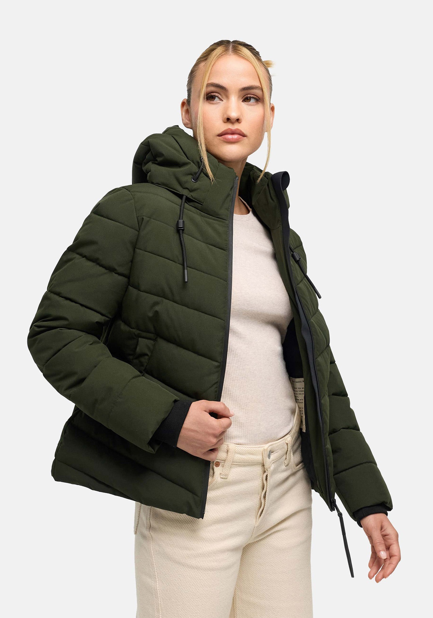 Marikoo Winterjacke »Nobiruu« mit Kapuze Winterjacke mit Kapuze und diagonaler Steppoptik