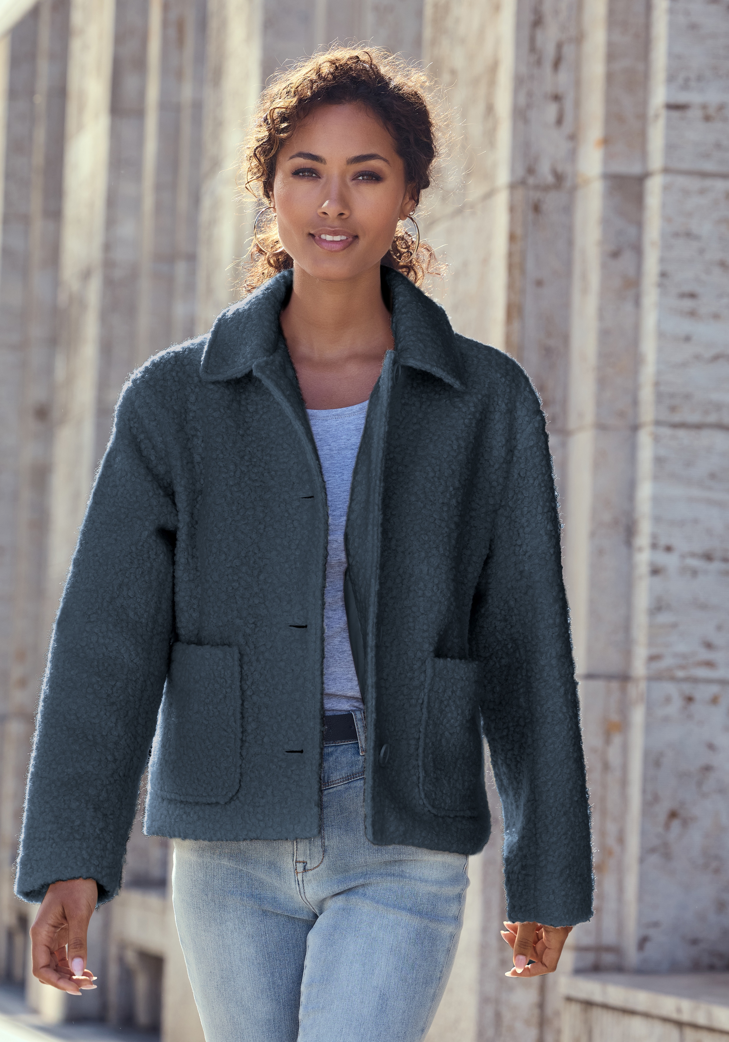 LASCANA Bouclèjacke in kurzer Form