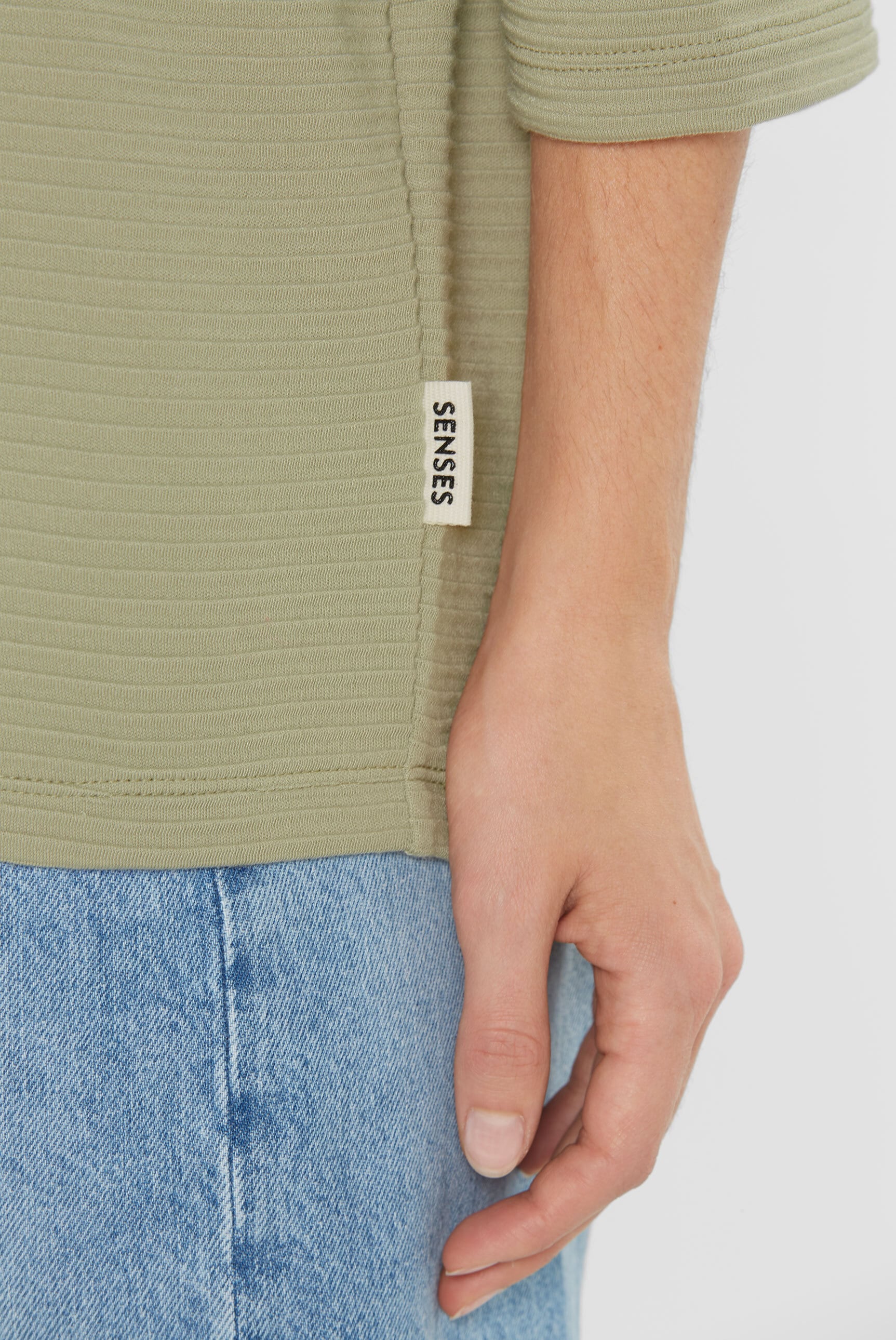 SENSES.THE LABEL Kapuzensweatshirt, mit überschnittenen Schultern