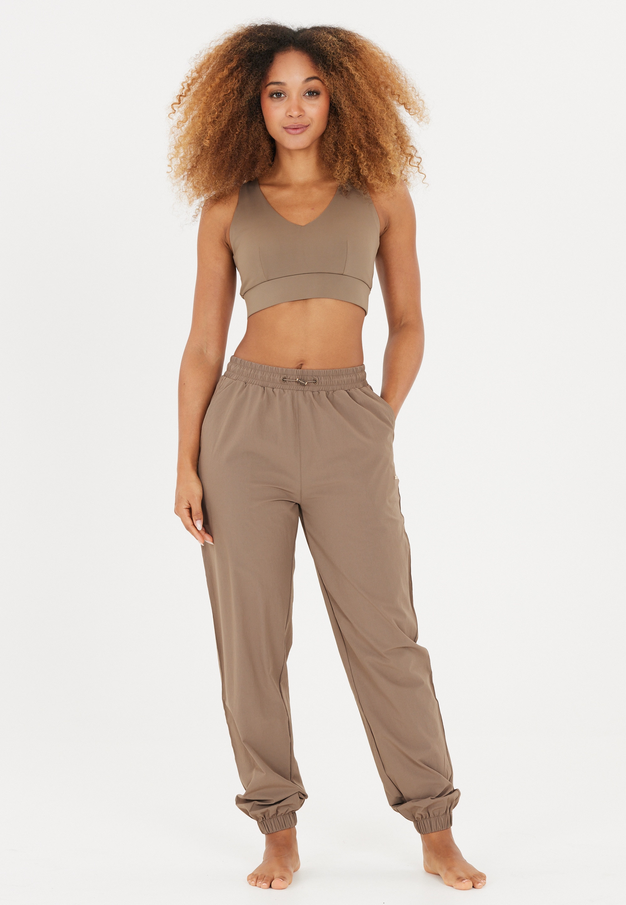 ATHLECIA Sweathose »Hero«, mit 4-Wege-Stretchfunktion