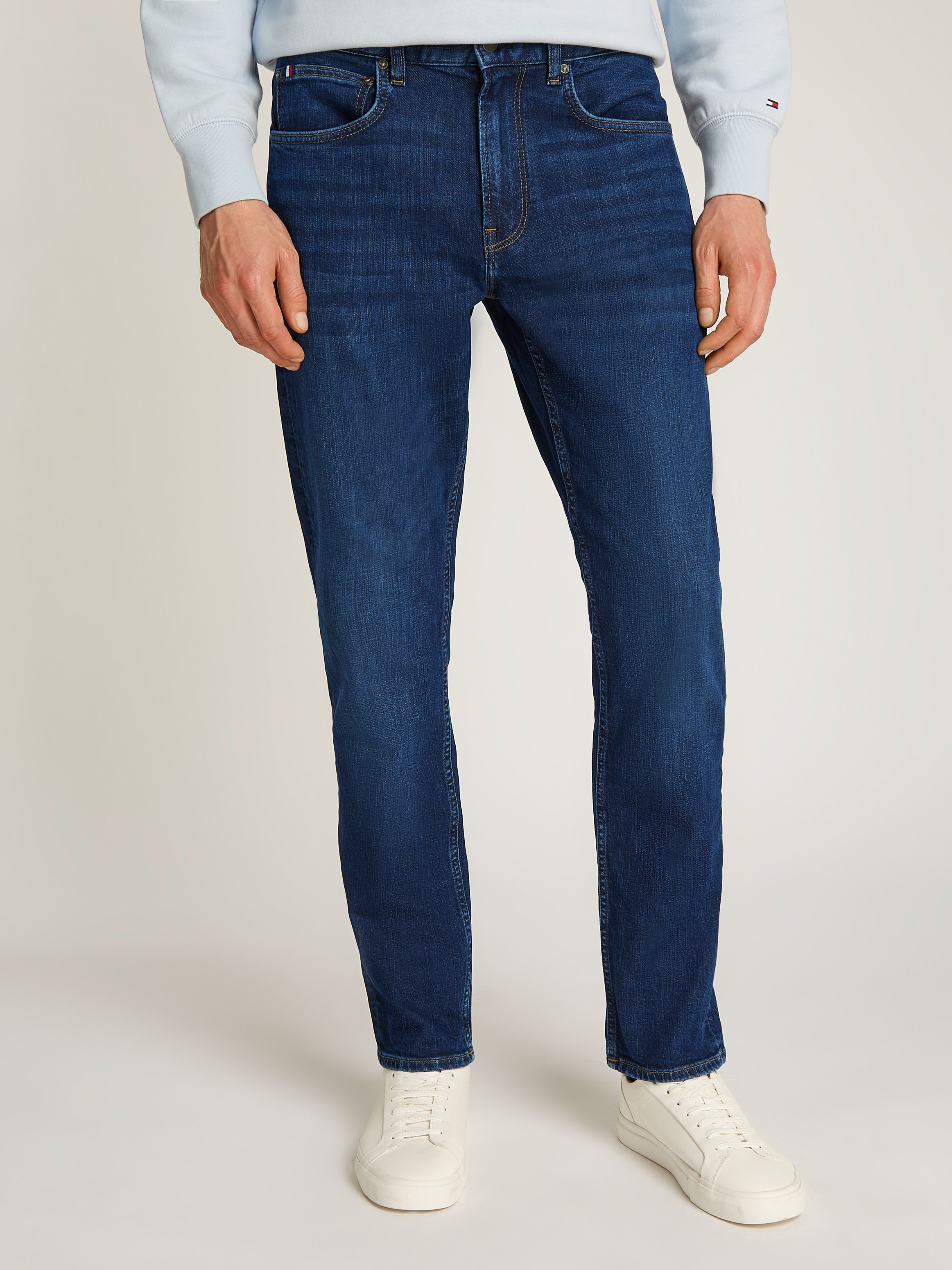 Straight-Jeans, in blauer Waschung