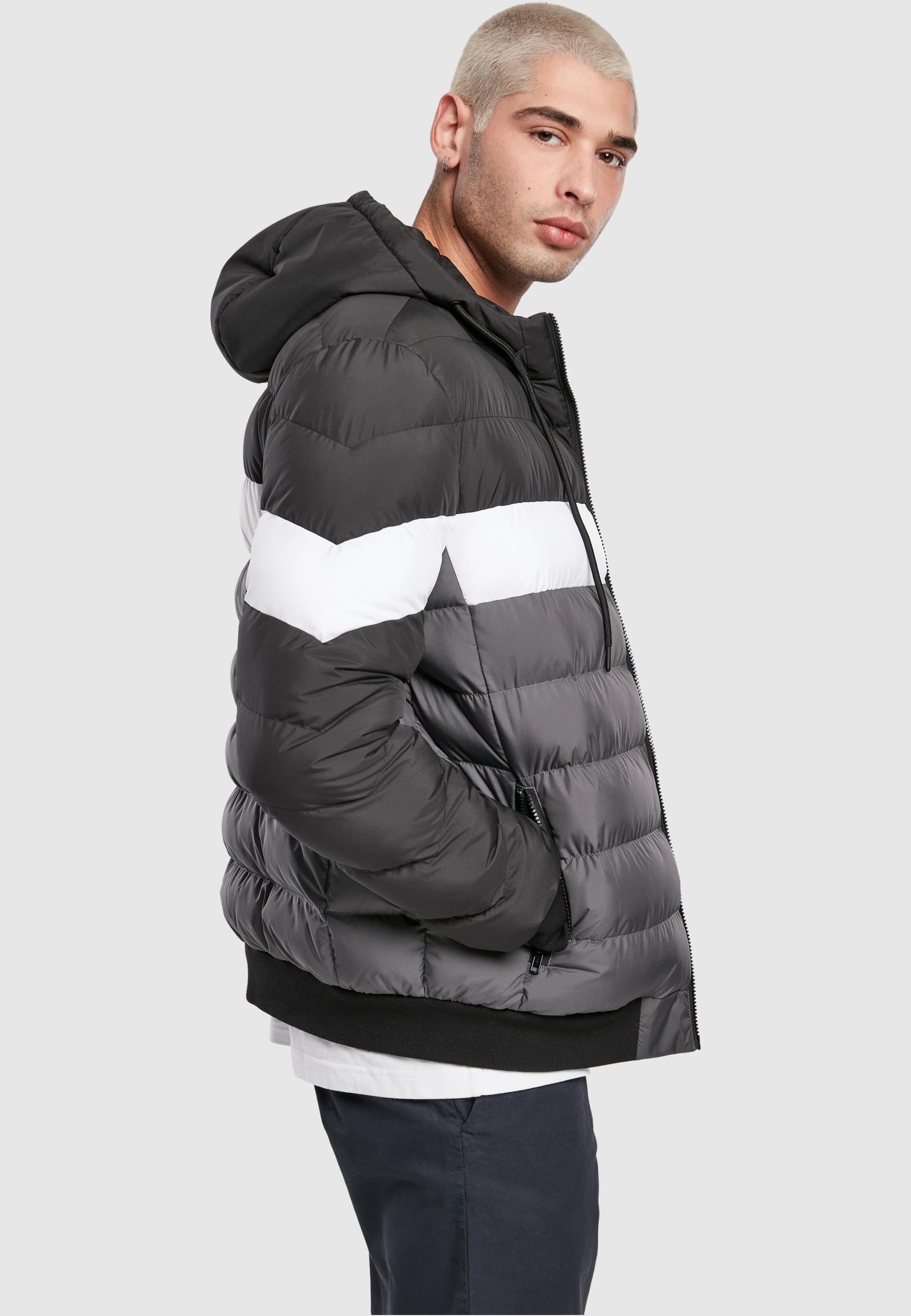 URBAN CLASSICS Winterjacke »Urban Classics Herren Colorblock Bubble Jacket«, (1 St.), mit Kapuze
