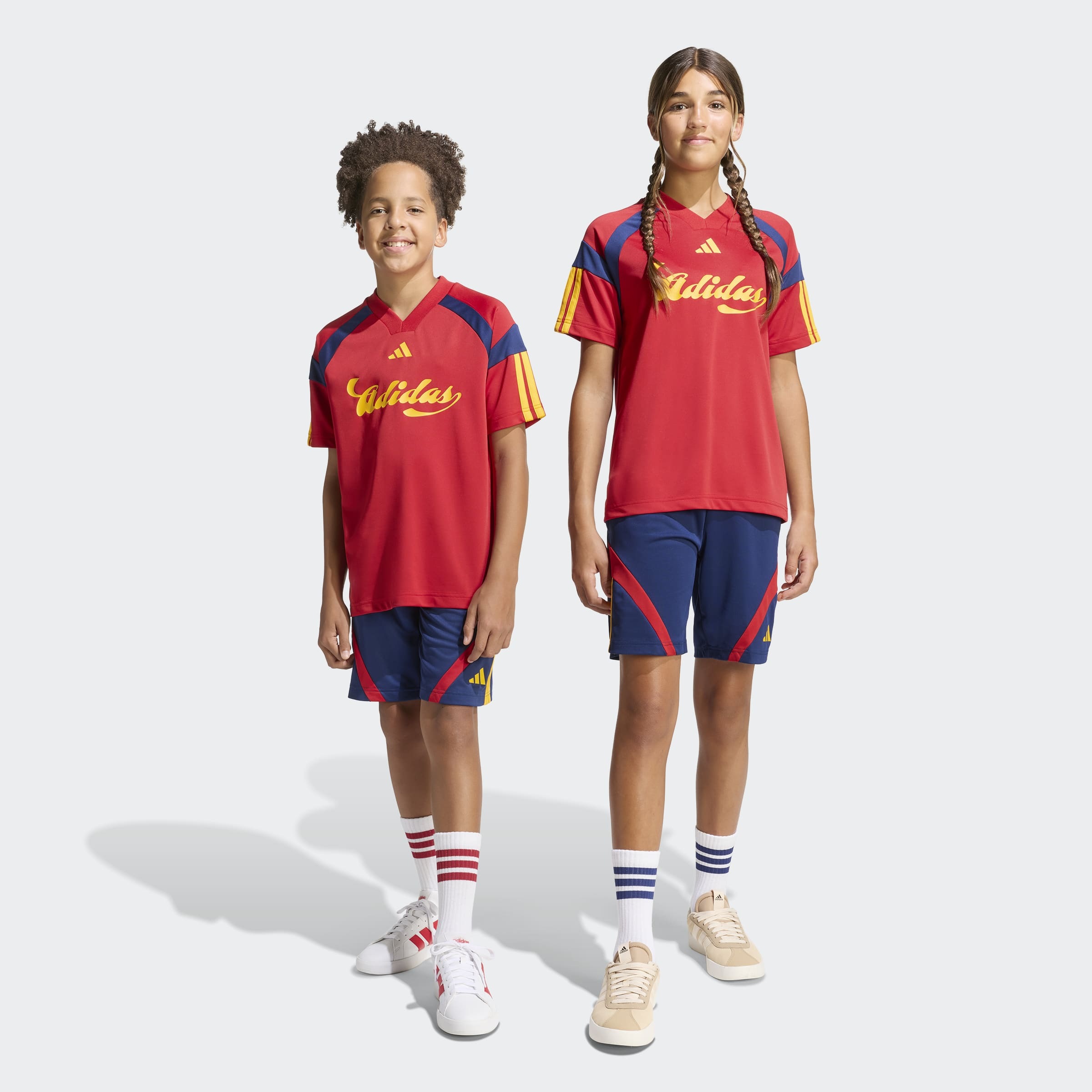 adidas Sportswear Shorts »HOUSE OF TIRO«