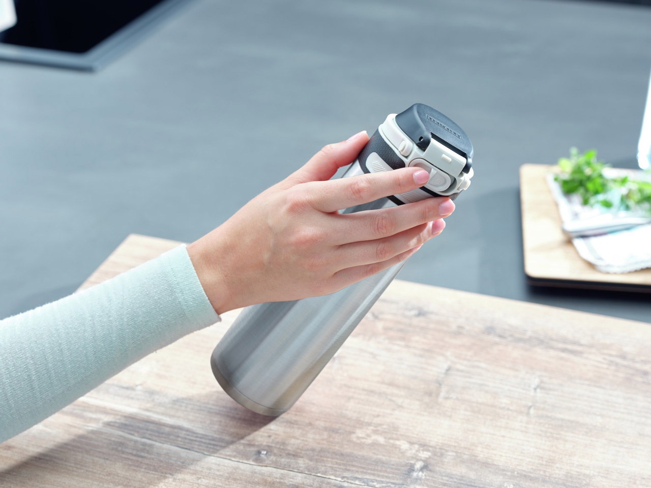 Leifheit Thermoflasche »Flip« 600 ml