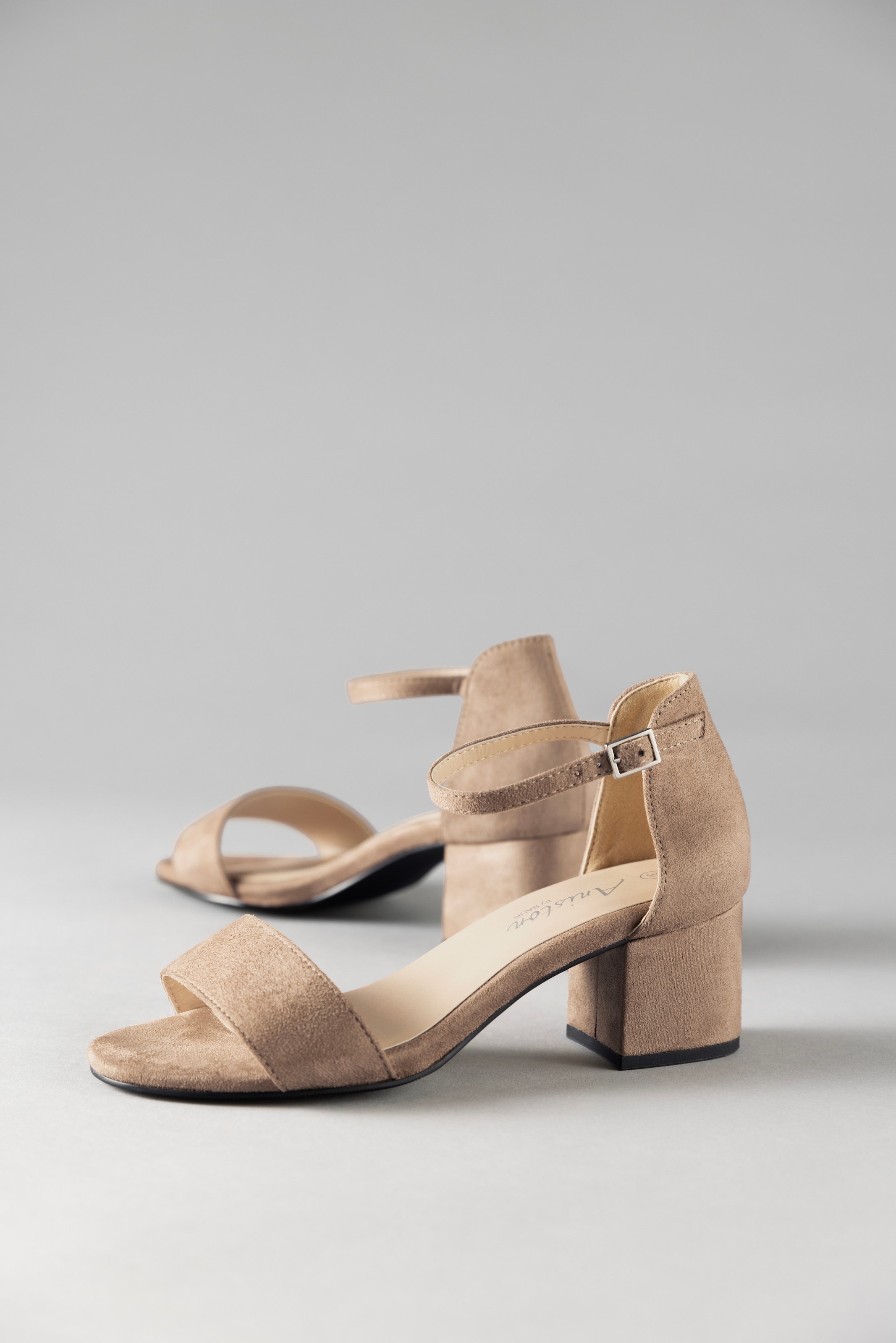 Aniston SHOES Sandalette, Riemchensandale, Sommerschuh, Abendschuh in Weite günstig online kaufen
