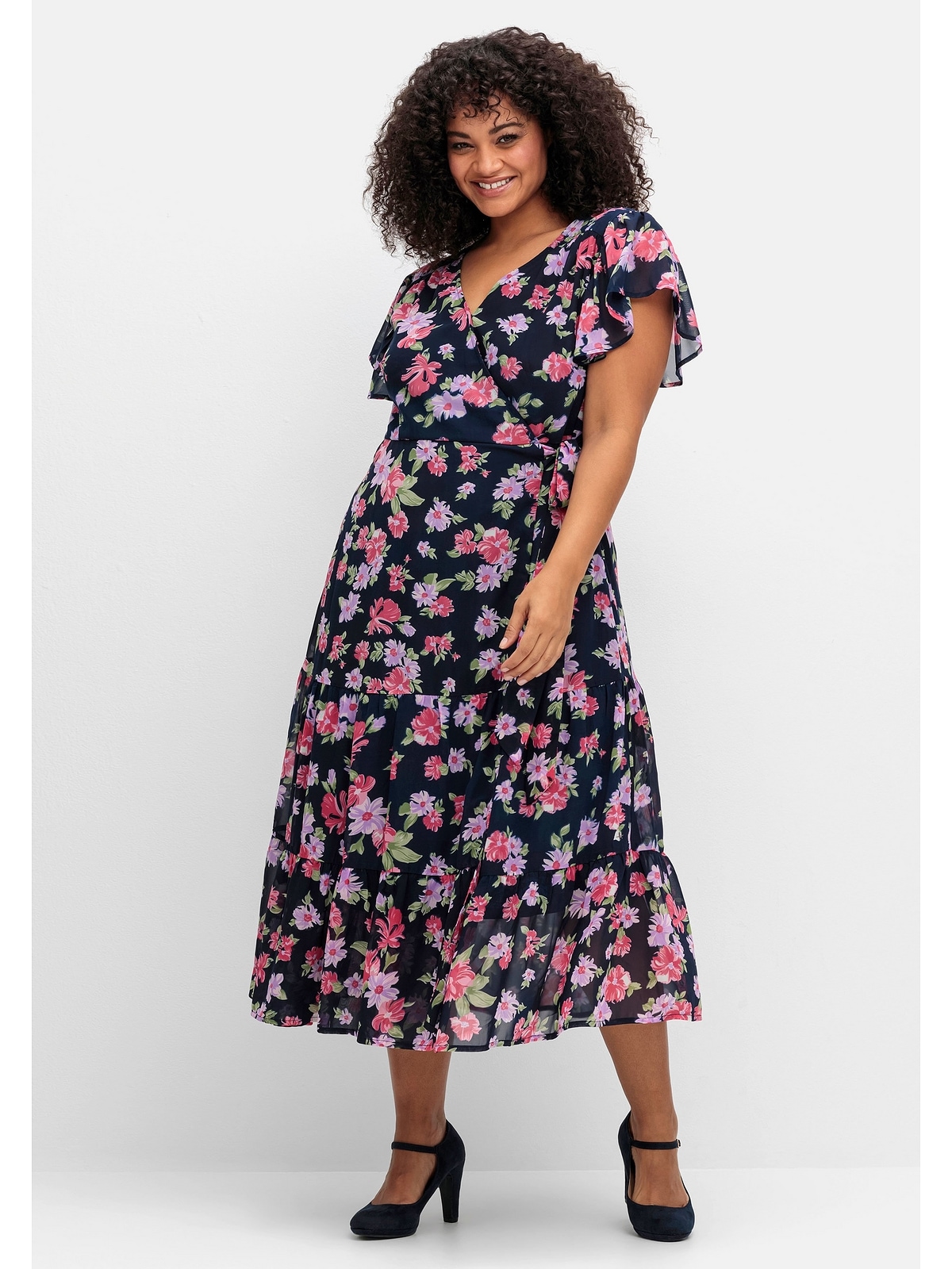 sheego by Joe Browns Chiffonkleid »Große Größen«, mit Blumendruck und Bindegürtel
