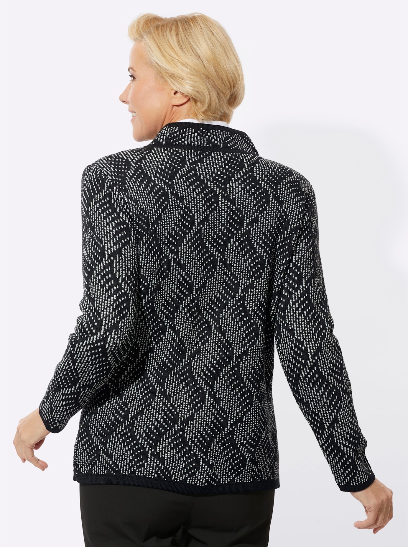 Thumbnail - Classic Strickjacke