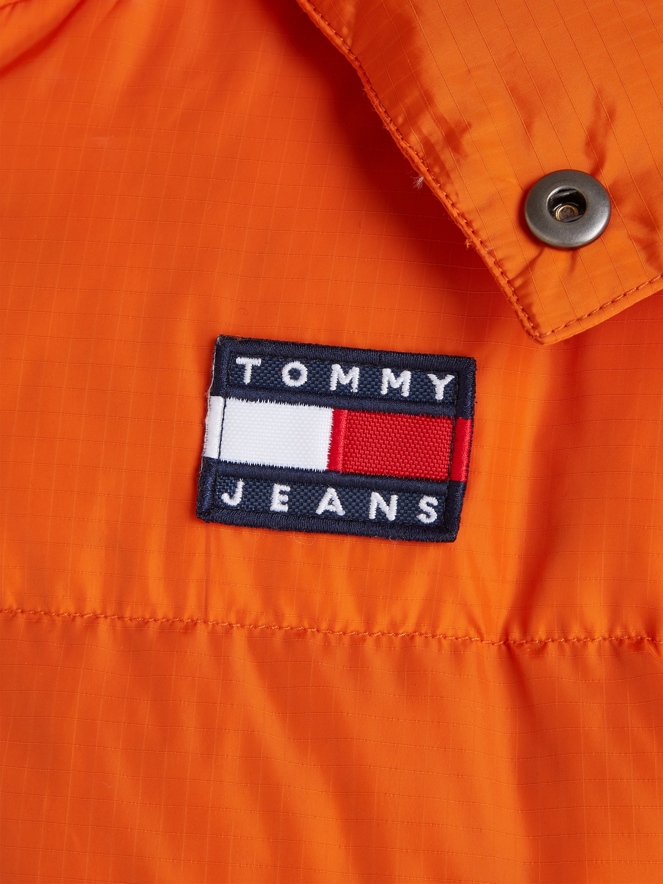 Tommy Jeans Steppjacke »TJM ALASKA PUFFER«, mit Kapuze, mit Markenlabel