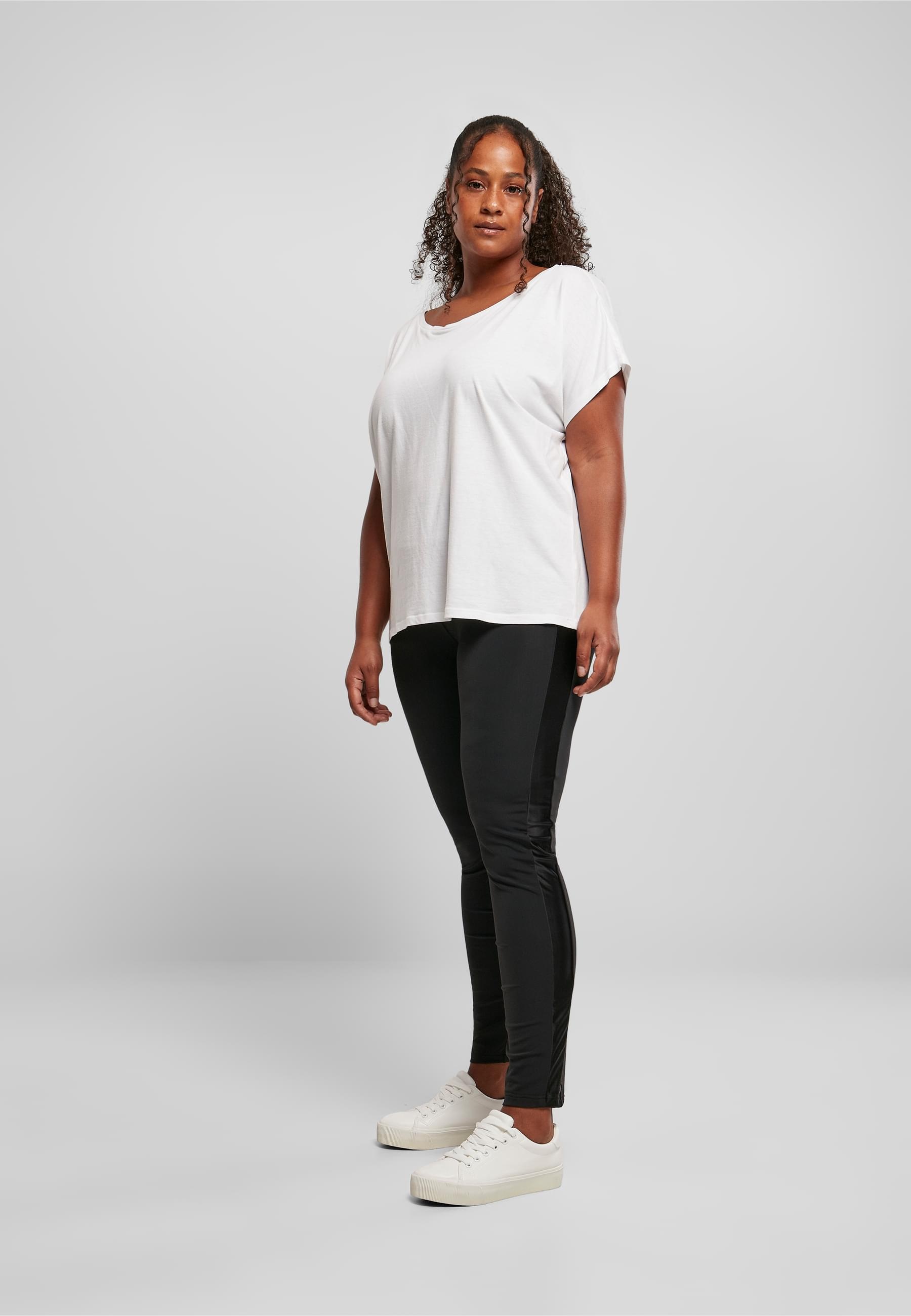 URBAN CLASSICS Leggings »Urban Classics Damen Ladies Highwaist Shiny Stripe Leggings«, (1 tlg.)