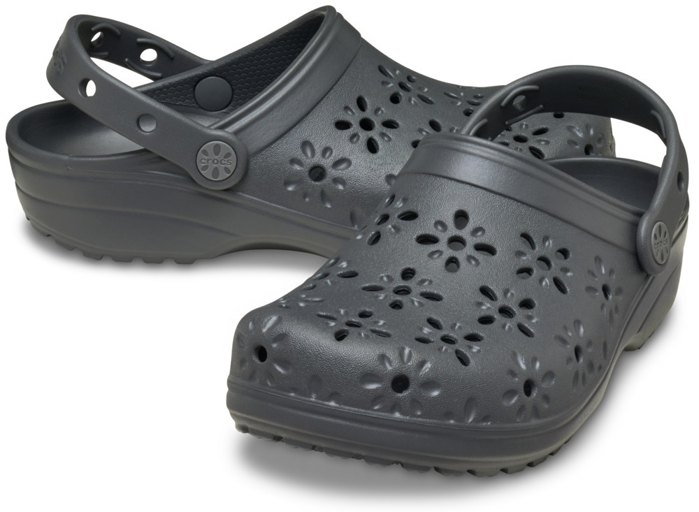 Crocs Clog »Classic Floral Cut Out Clog«, Sandale, Sommerschuh, Loafer mit Lüftungsöffnungen in Blütenstruktur