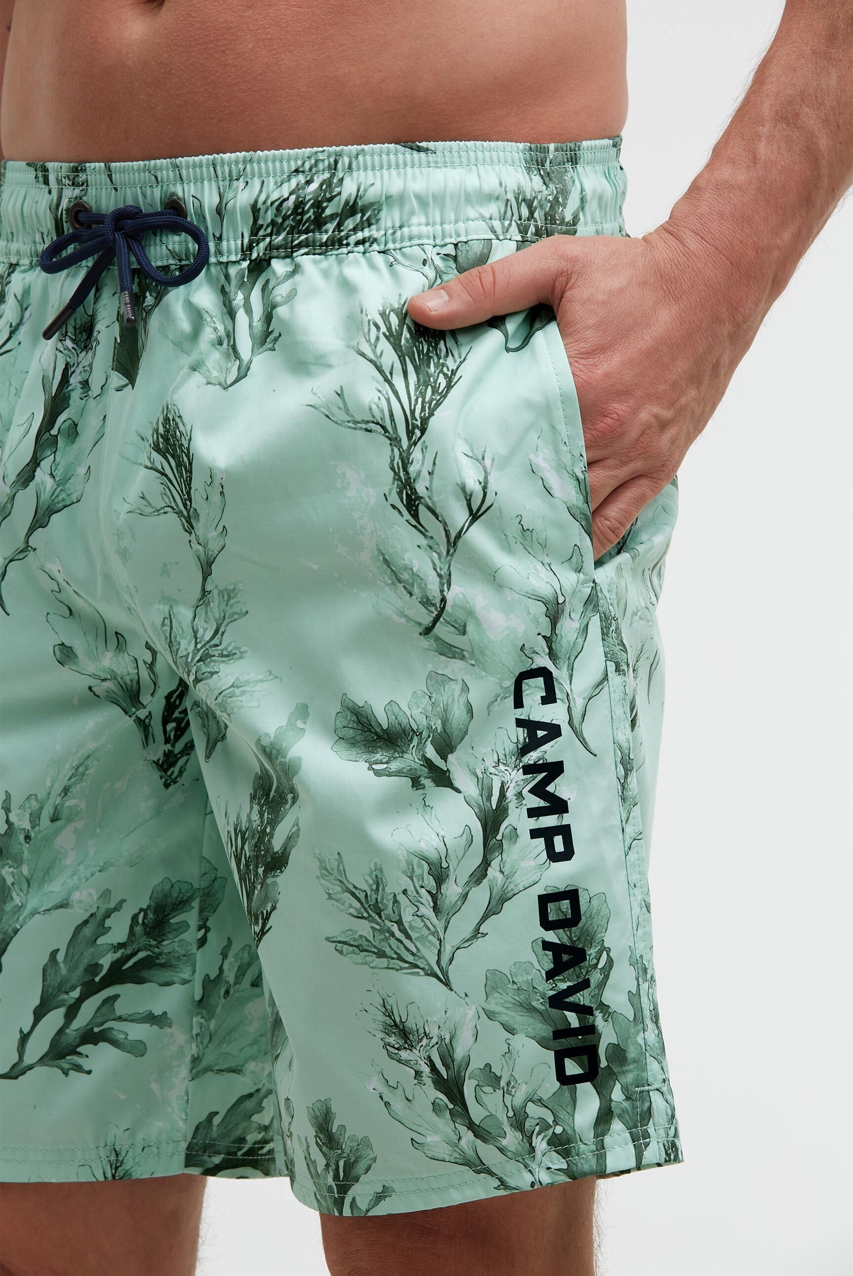 CAMP DAVID Badeshorts mit Einschubtaschen & einer Gesäßtasche