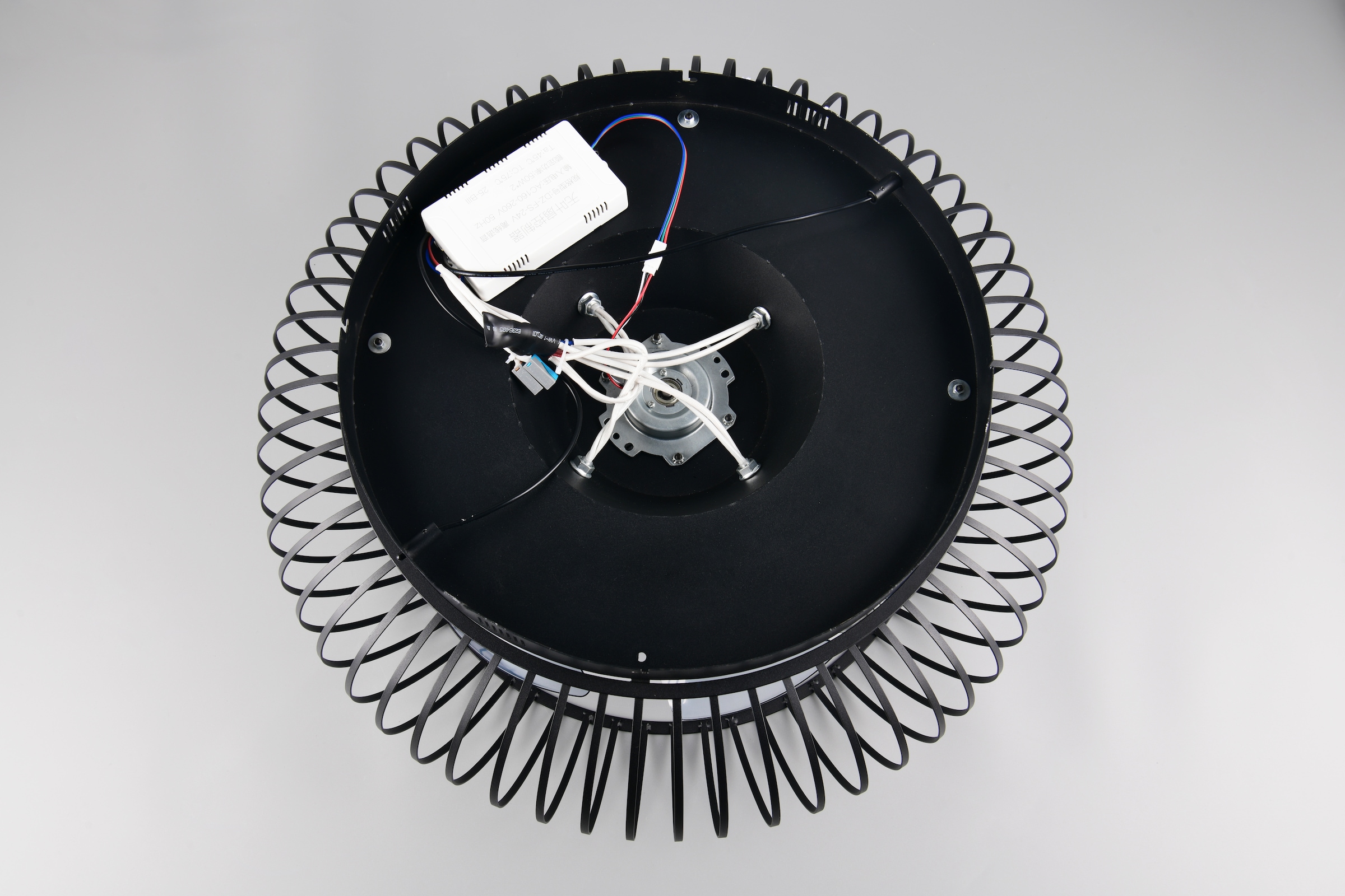 REALITY Leuchten Deckenleuchte »JOHANNA mit Ventilator, großer Deckenventilator mit Licht Ø 61cm« E27 1 Stk. warmweiß - kaltweiß exkl 3x E27 Leuchtmittel, Ø 61cm Höhe 25,5cm, Vor- & Rücklauf Funktion