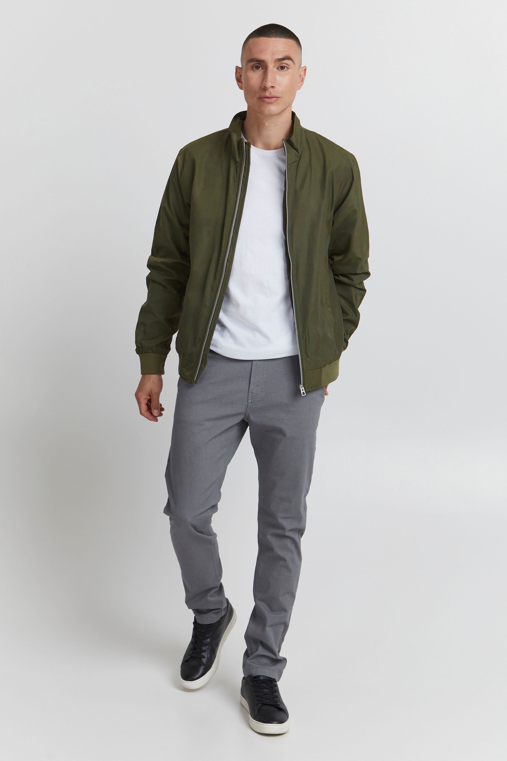 11 Project Bomberjacke »Kapuzensweatshirtjac PRCapal«, mit Kapuze
