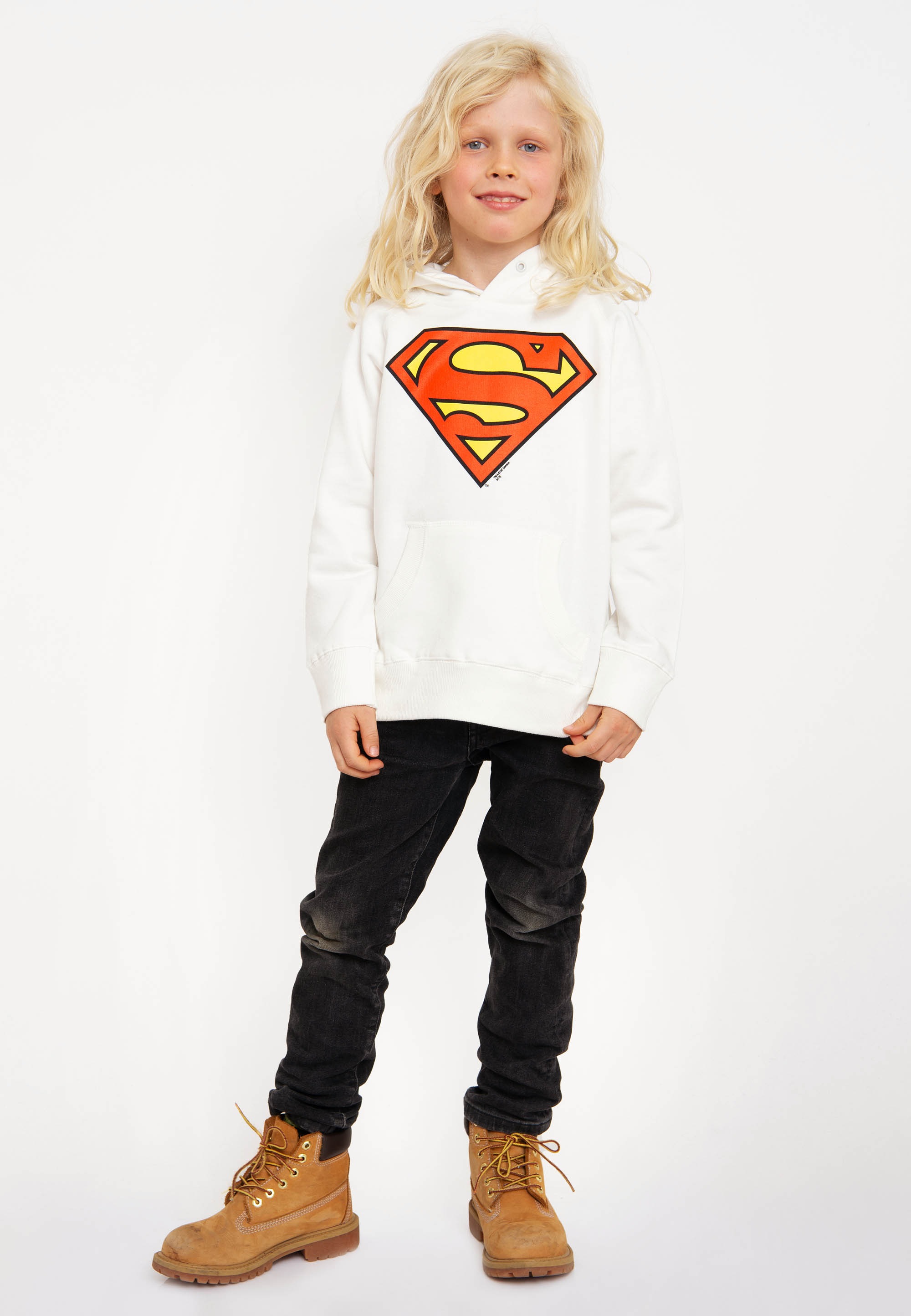 LOGOSHIRT Kapuzensweatshirt »DC - Batman Logo«, mit stylischem Superman-Aufdruck