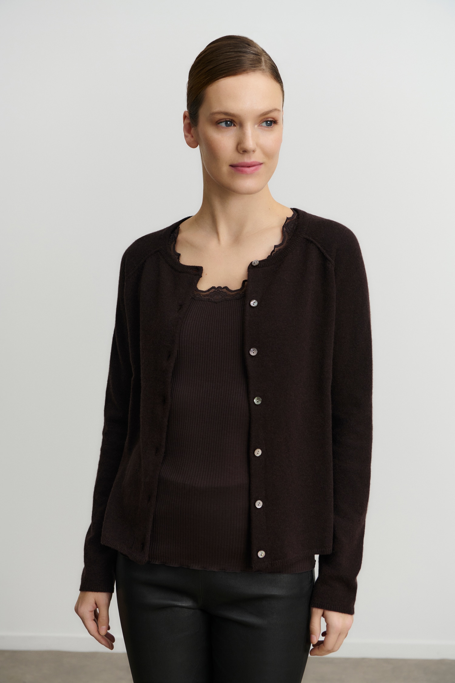 rosemunde 1100000002199 "Laica cardigan mit Wolle und Kaschmir" mit Rundhalsausschnitt, Woll-Kaschmir-Mix