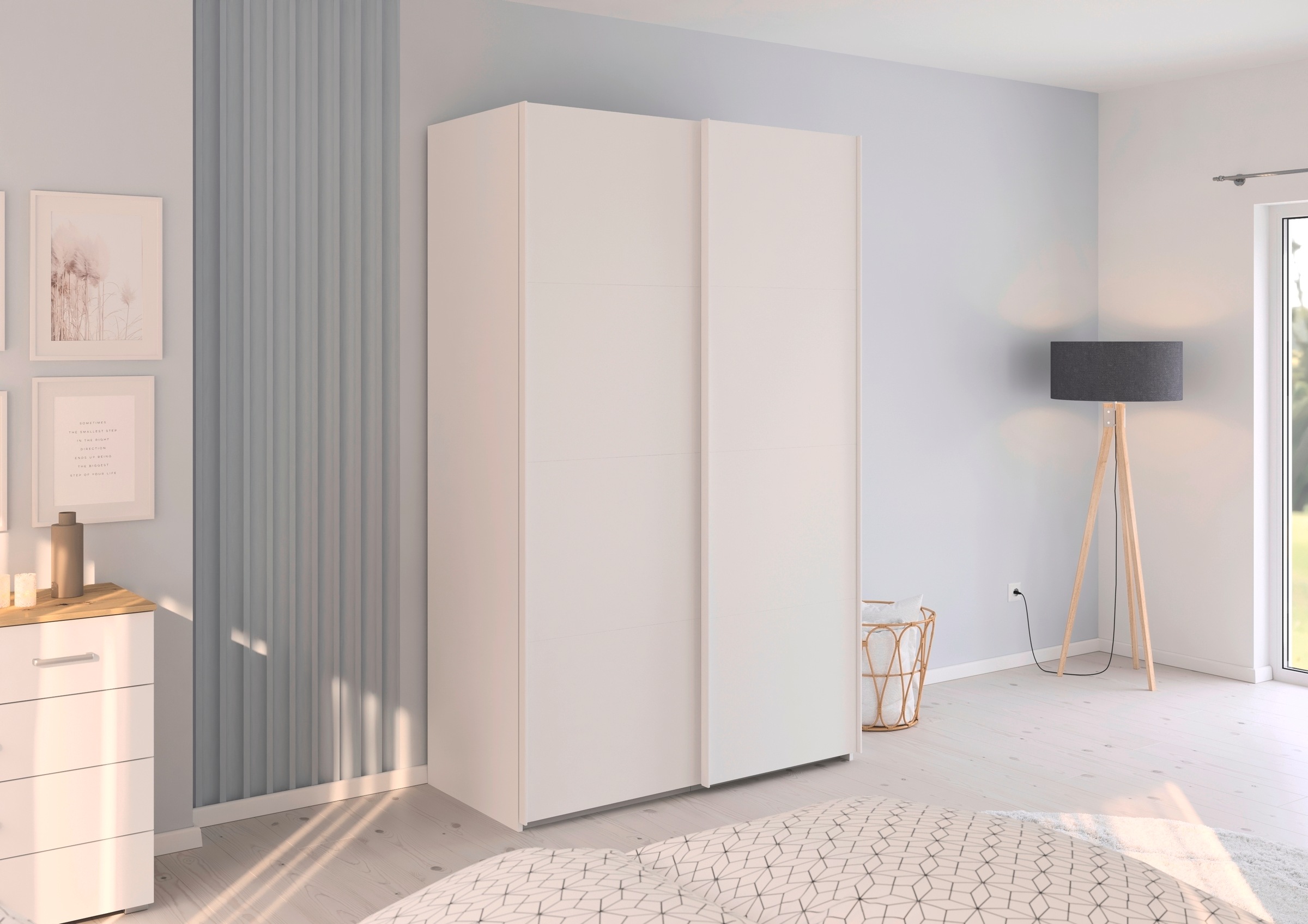 rauch Schwebetürenschrank »Kleiderschrank Schrank Garderobe Schlafzimmerschrank EVELYN«, in elegantem Stil, in 5 Breiten, Griffe in Korpusfarbe MADE IN GERMANY