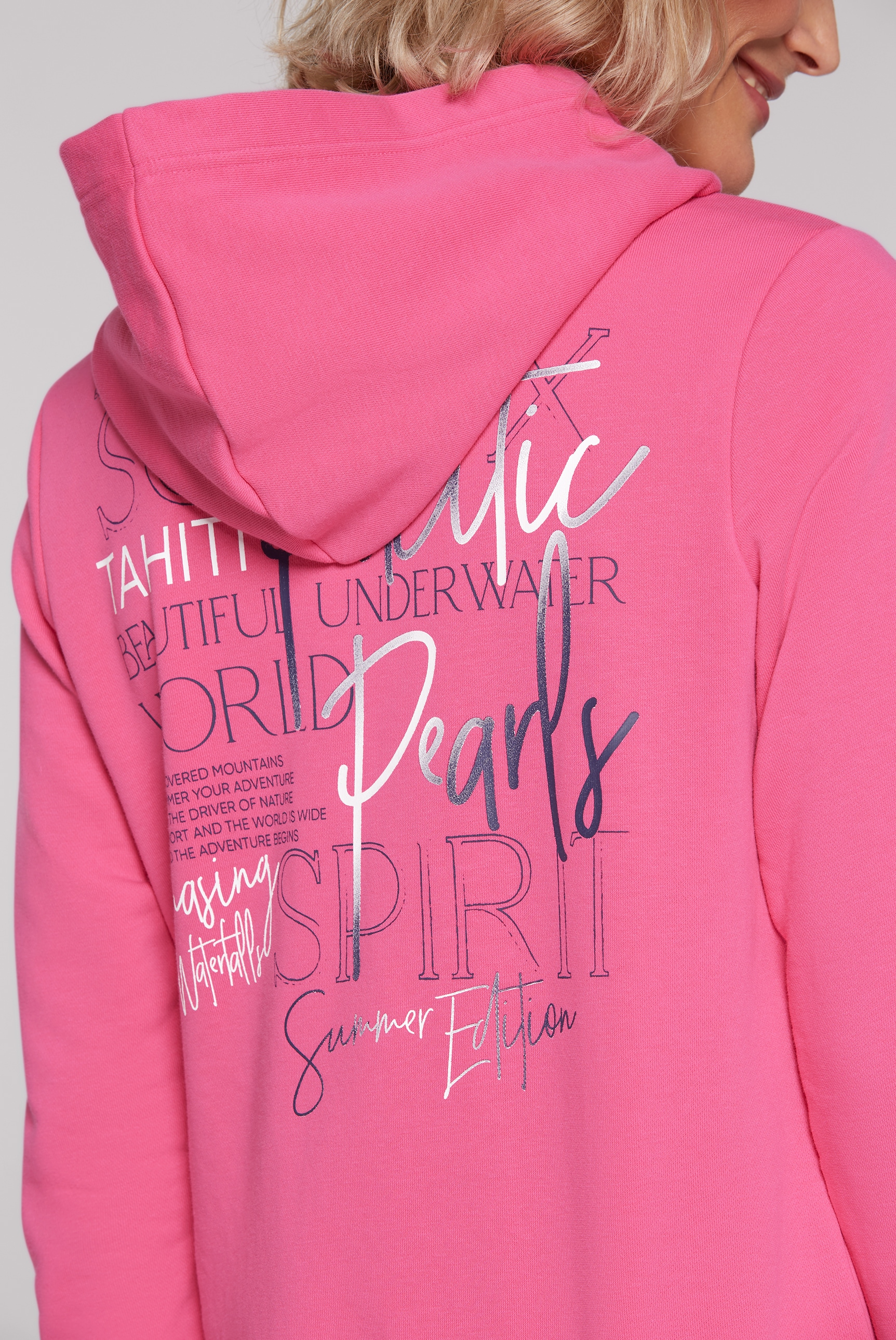 SOCCX Kapuzensweatjacke, mit Rücken-Print