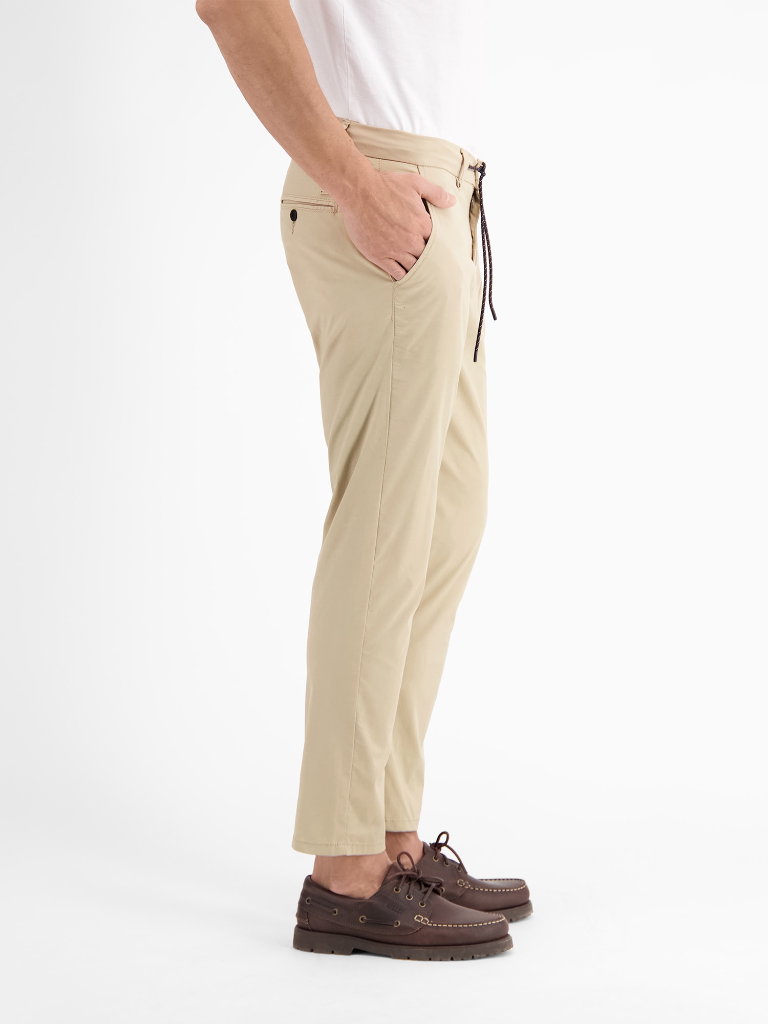 LERROS Chinohose »Sommerliche Chino, ultra leicht und schnelltrocknend, RELAX FIT«