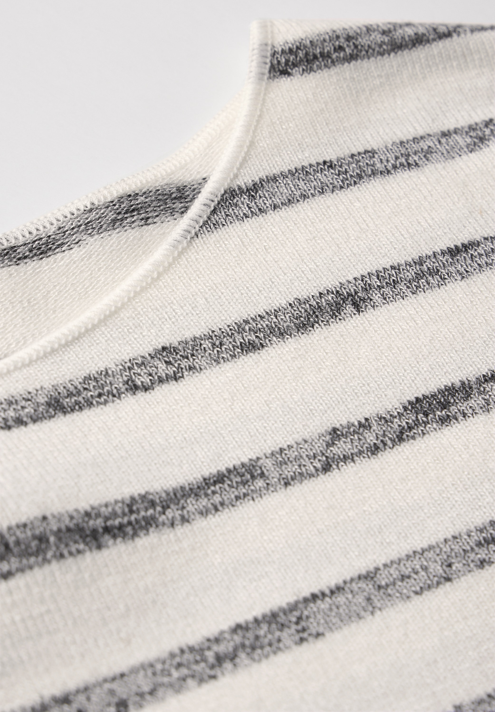 STREET ONE Langarmshirt, aus softem Materialmix