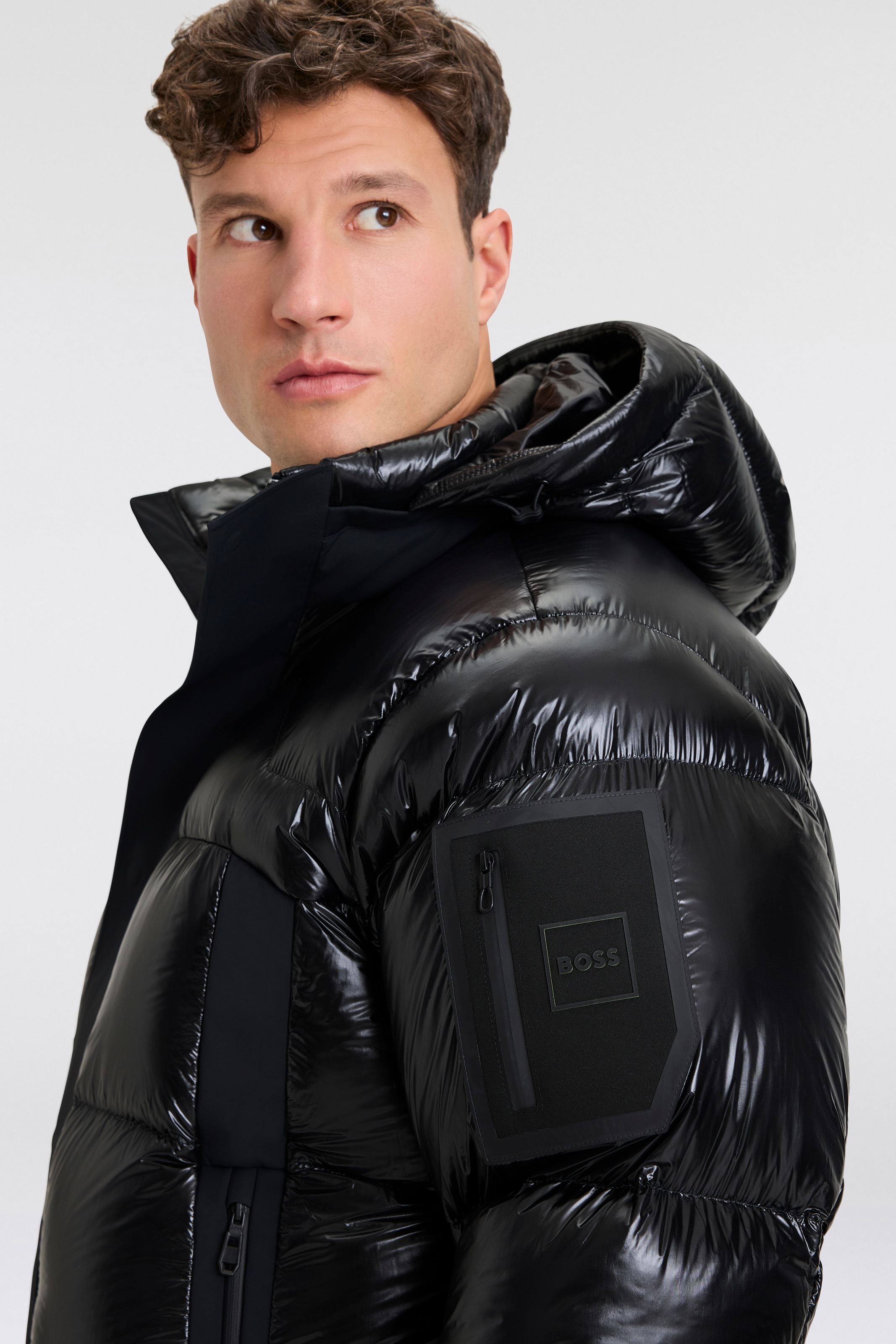 BOSS GREEN Funktionsjacke »J_Ronnie«, mit Kapuze, mit Ärmeltasche