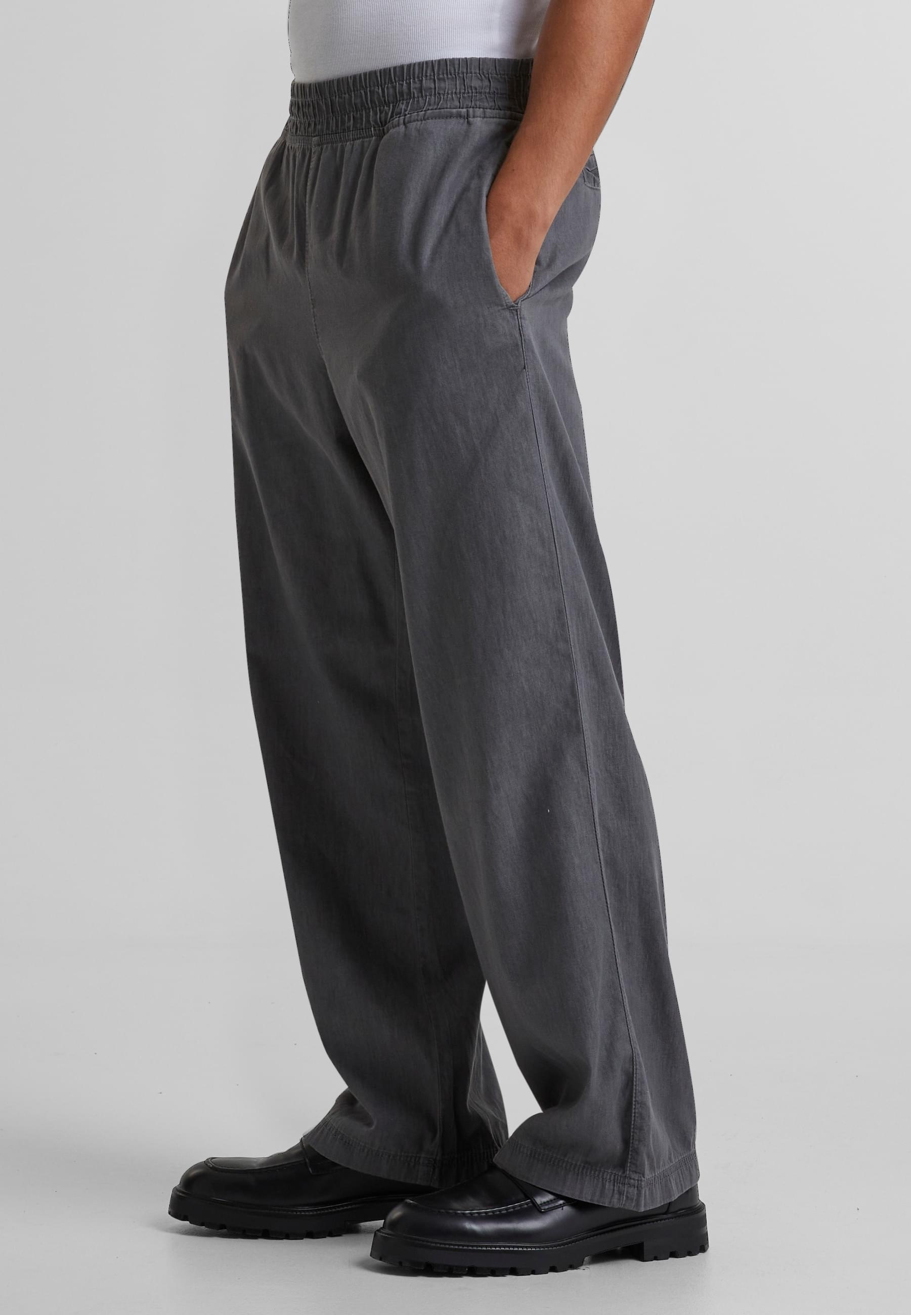 URBAN CLASSICS Bequeme Jeans »Urban Classics Herren Oversized Lightweight Denim Pants«