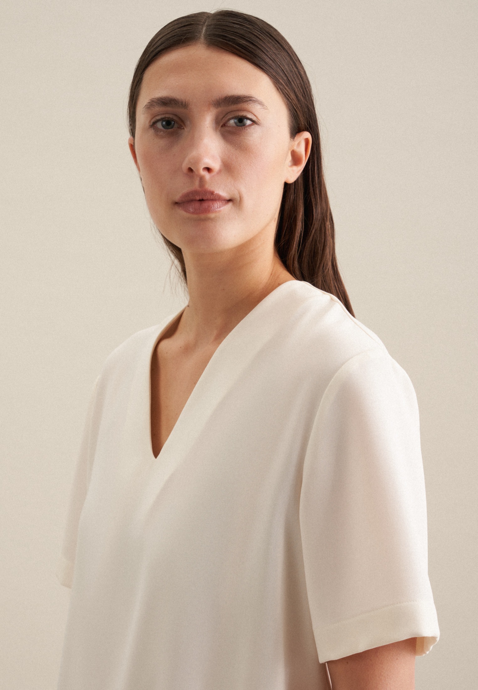 seidensticker Shirtbluse »Schwarze Rose« Kurzarm V-Neck Uni