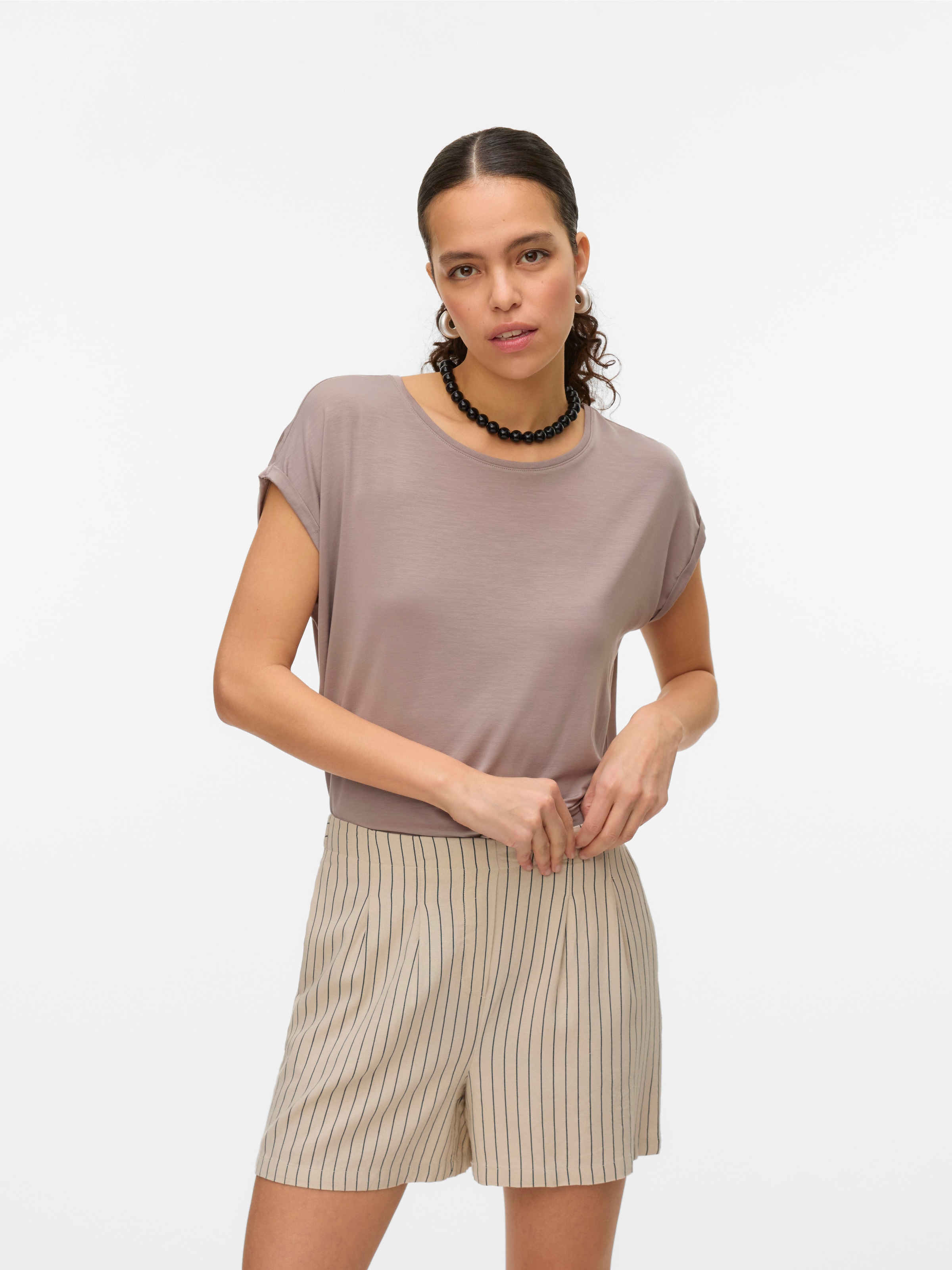 Vero Moda Rundhalsshirt "VMAVA PLAIN SS TOP GAJRS NOOS" Materialmix, regula günstig online kaufen